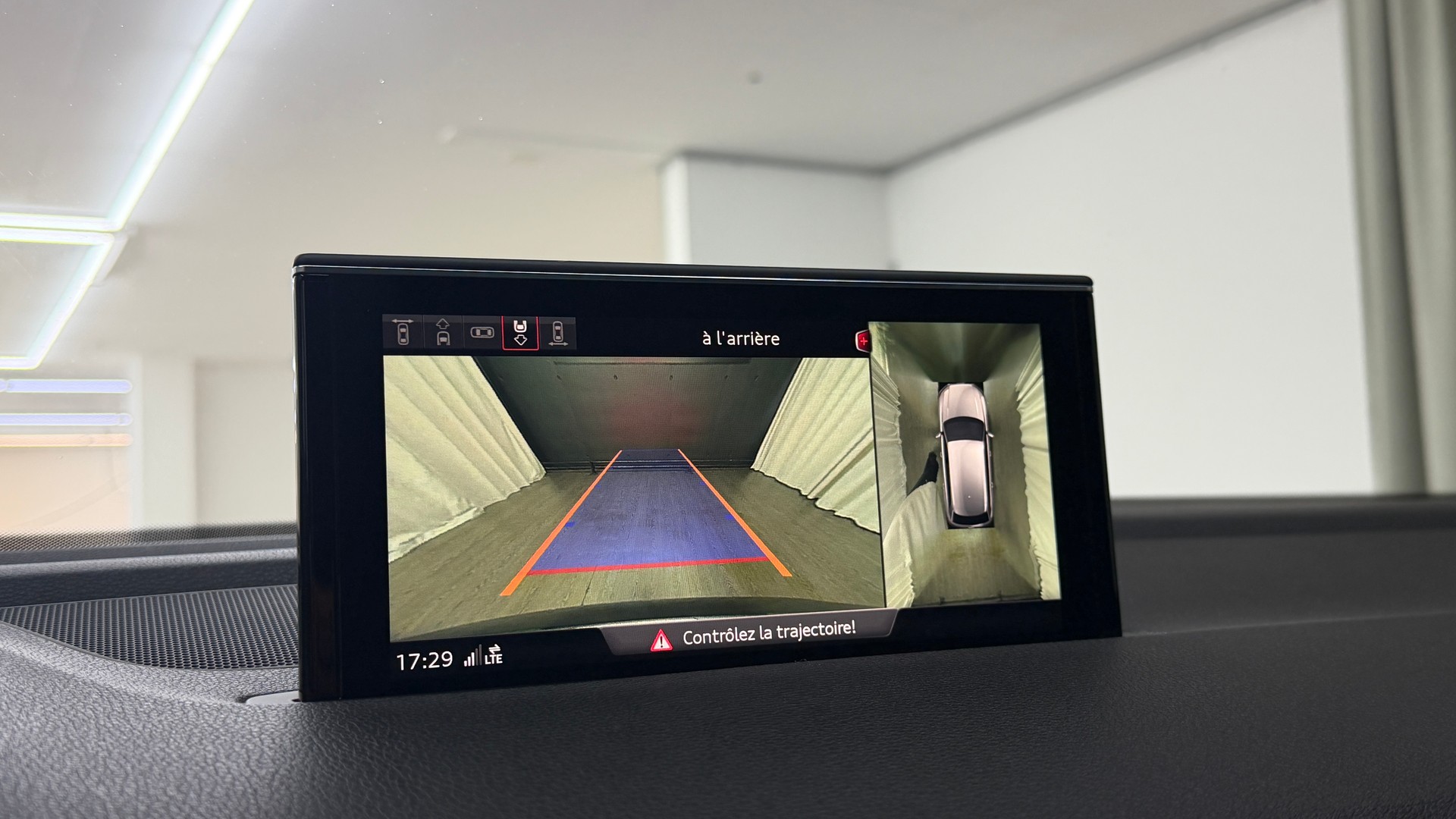 AUDI Q7 3.0 TDI ultra quattro tiptronic-image-21