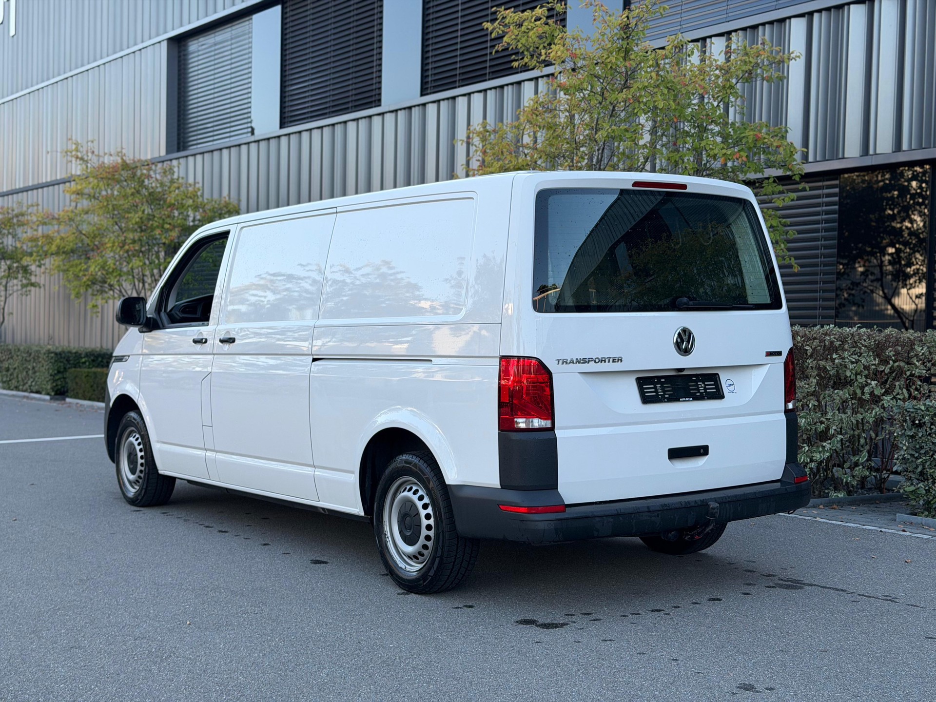 VW T6.1 2.0 TDI 4Motion-image-3