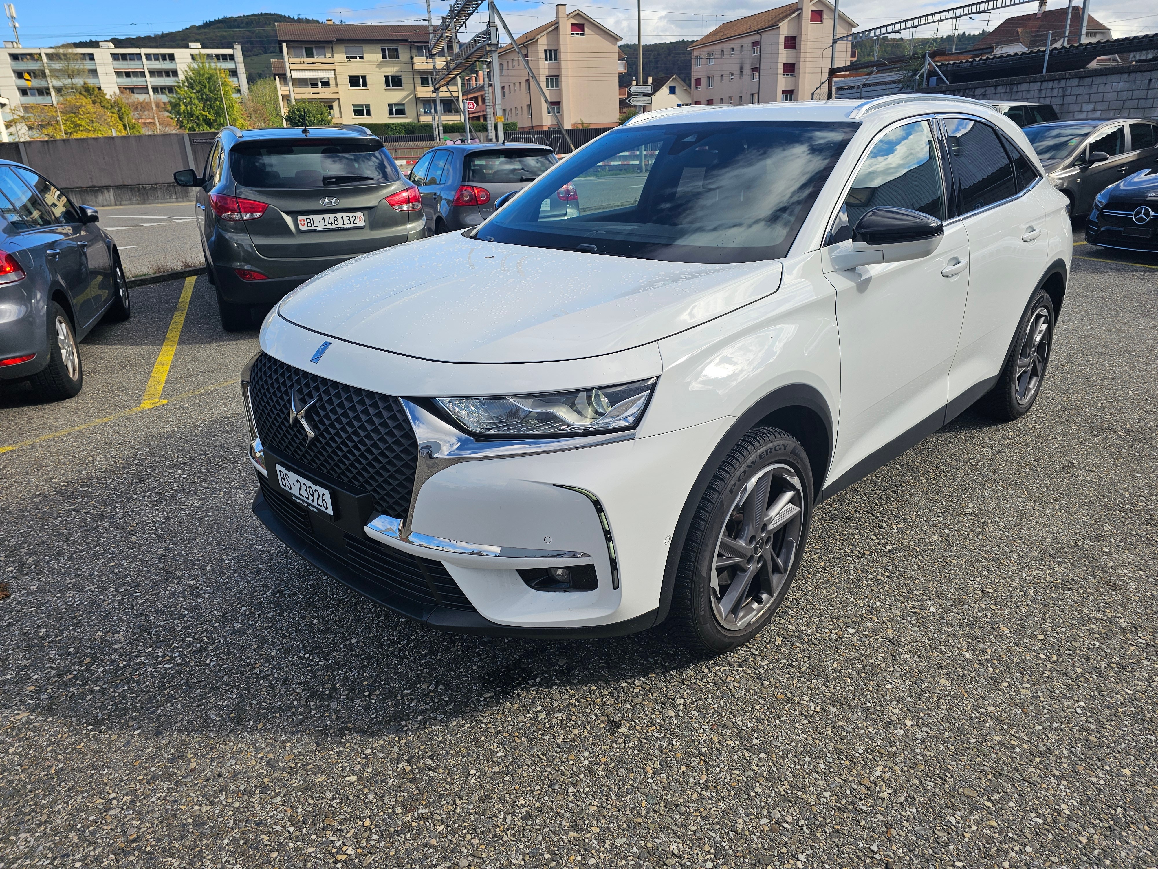 Car photo