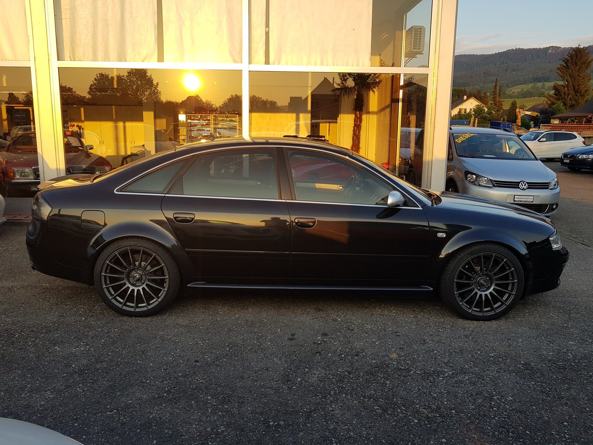 AUDI RS6 quattro tiptronic-image-5