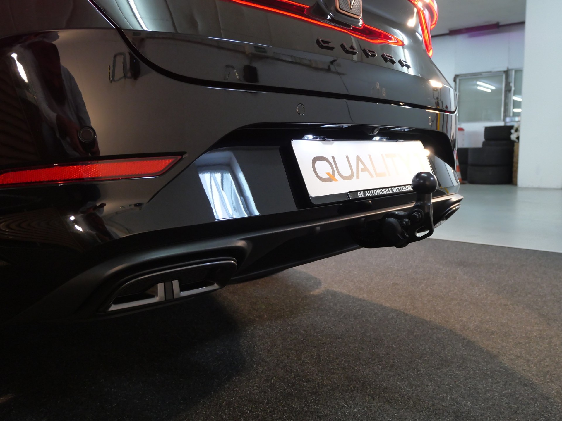 CUPRA LEON ST 1.5 e TSI DSG-Automat-image-12