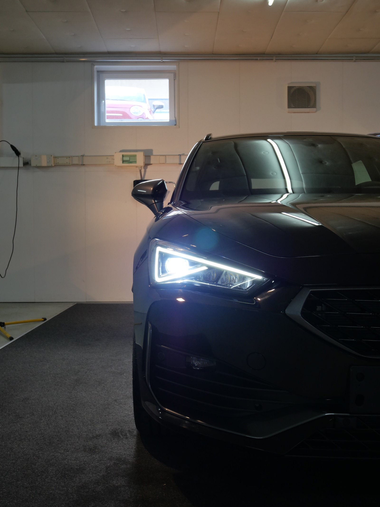 CUPRA LEON ST 1.5 e TSI DSG-Automat-image-3