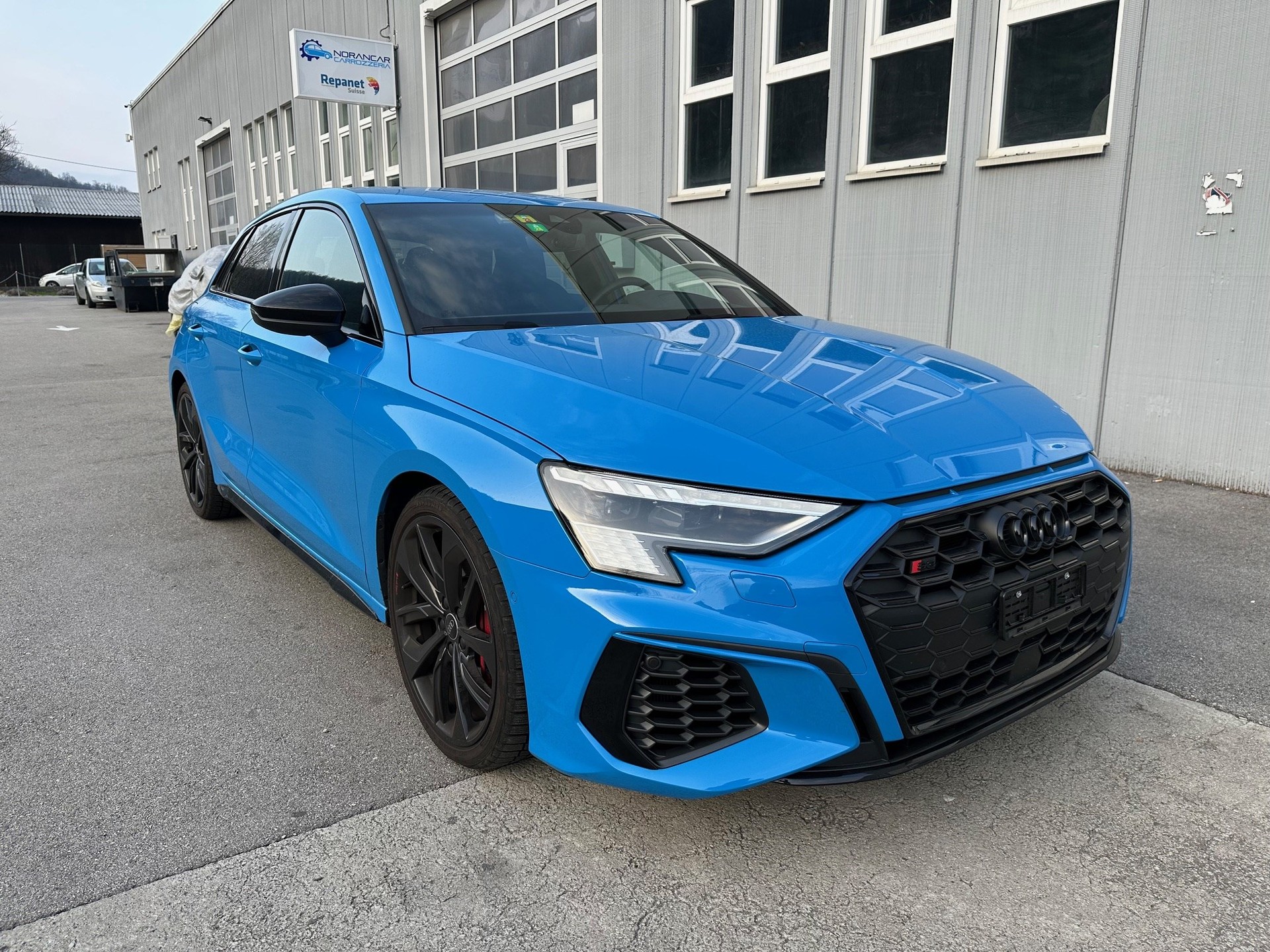 AUDI S3 Sportback 2.0 TFSI quattro-image-5
