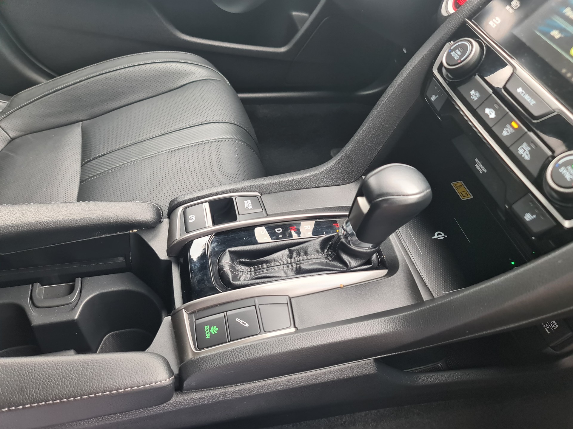 HONDA Civic 1.5 VTEC Prestige CVT-image-7