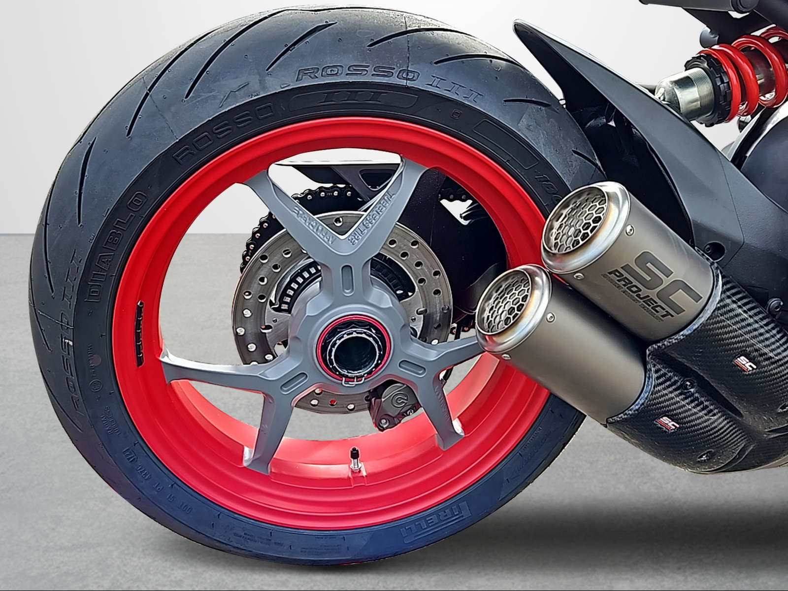 DUCATI 950 Supersport Conversion DRV By Ducati Volketswil-showroom-element-2