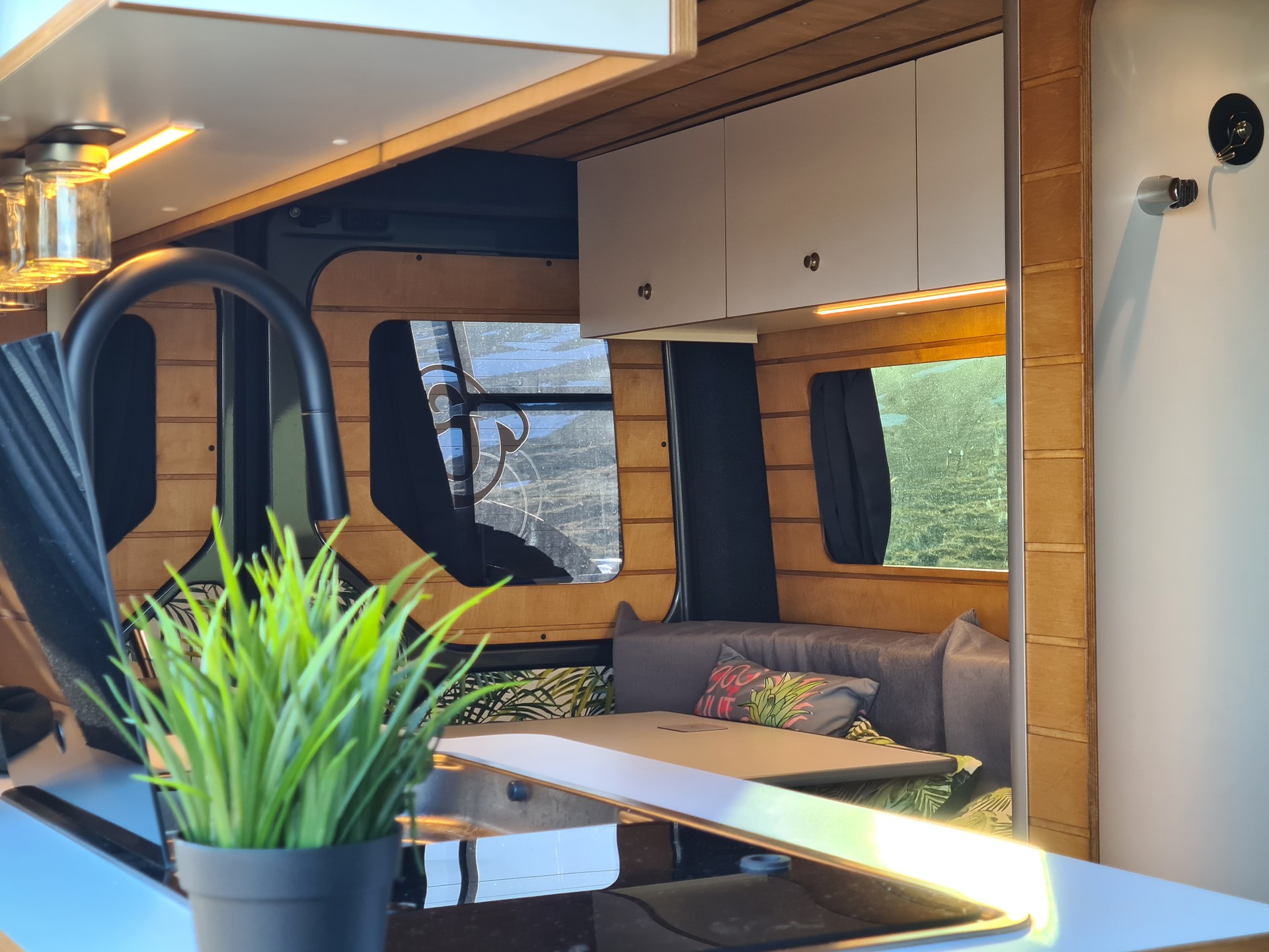 VW Crafter 35 2.0 BiTDI Entry L3 A-image-15