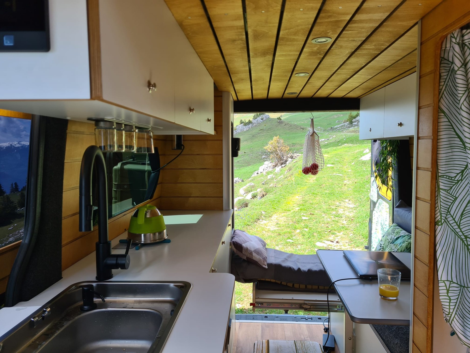 VW Crafter 35 2.0 BiTDI Entry L3 A-image-22