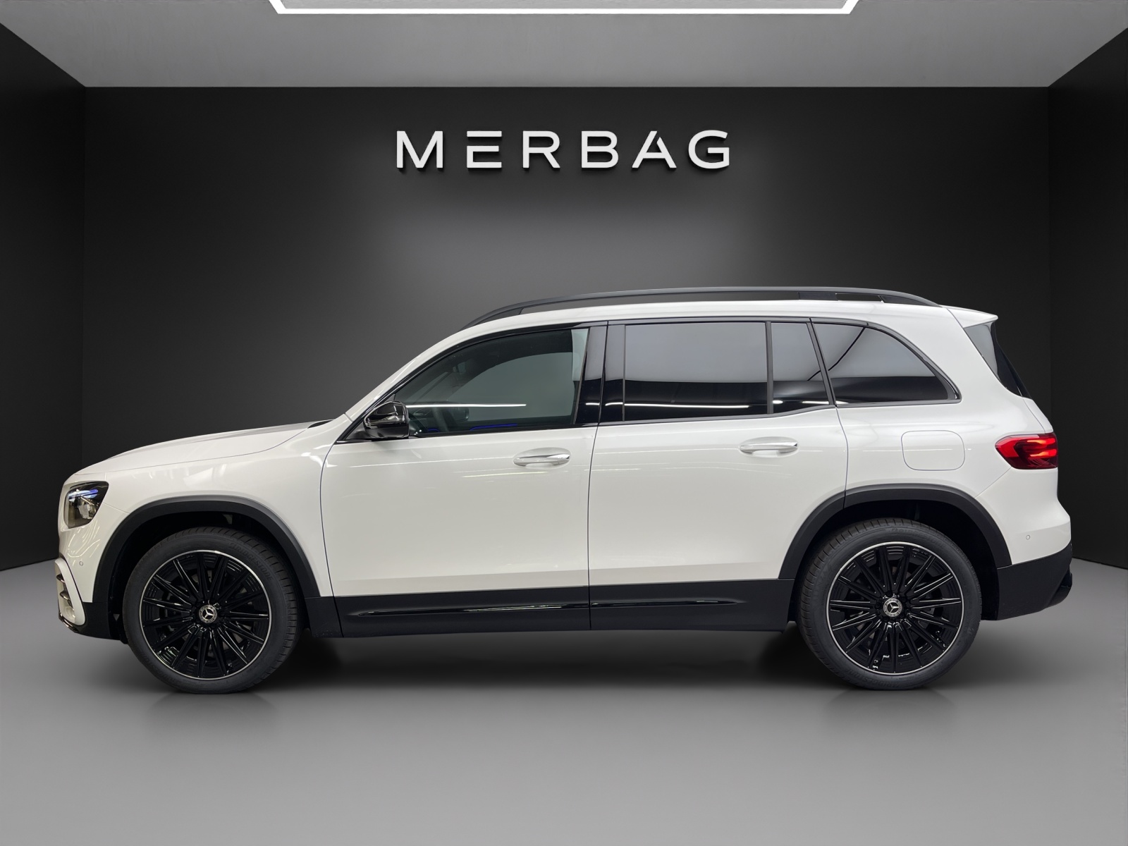MERCEDES-BENZ GLB 220 d 4M 8G-Tronic-image-2