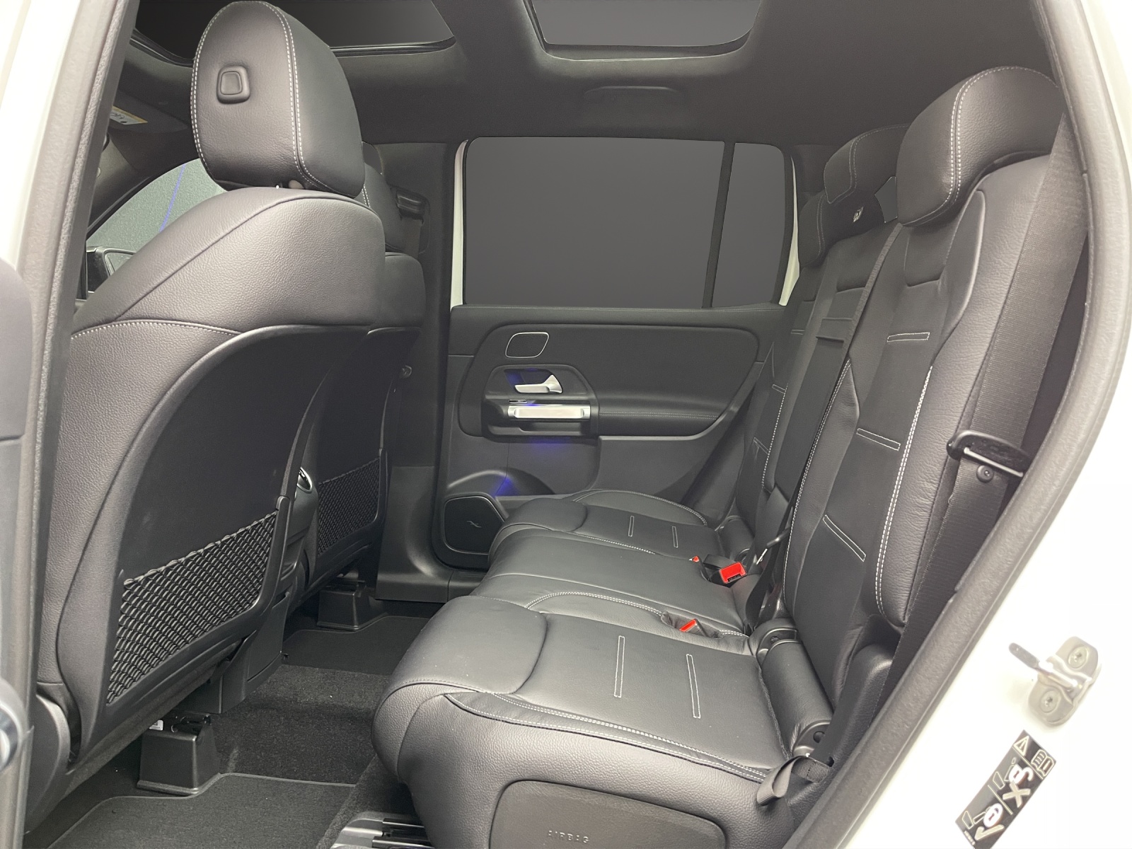 MERCEDES-BENZ GLB 220 d 4M 8G-Tronic-image-10