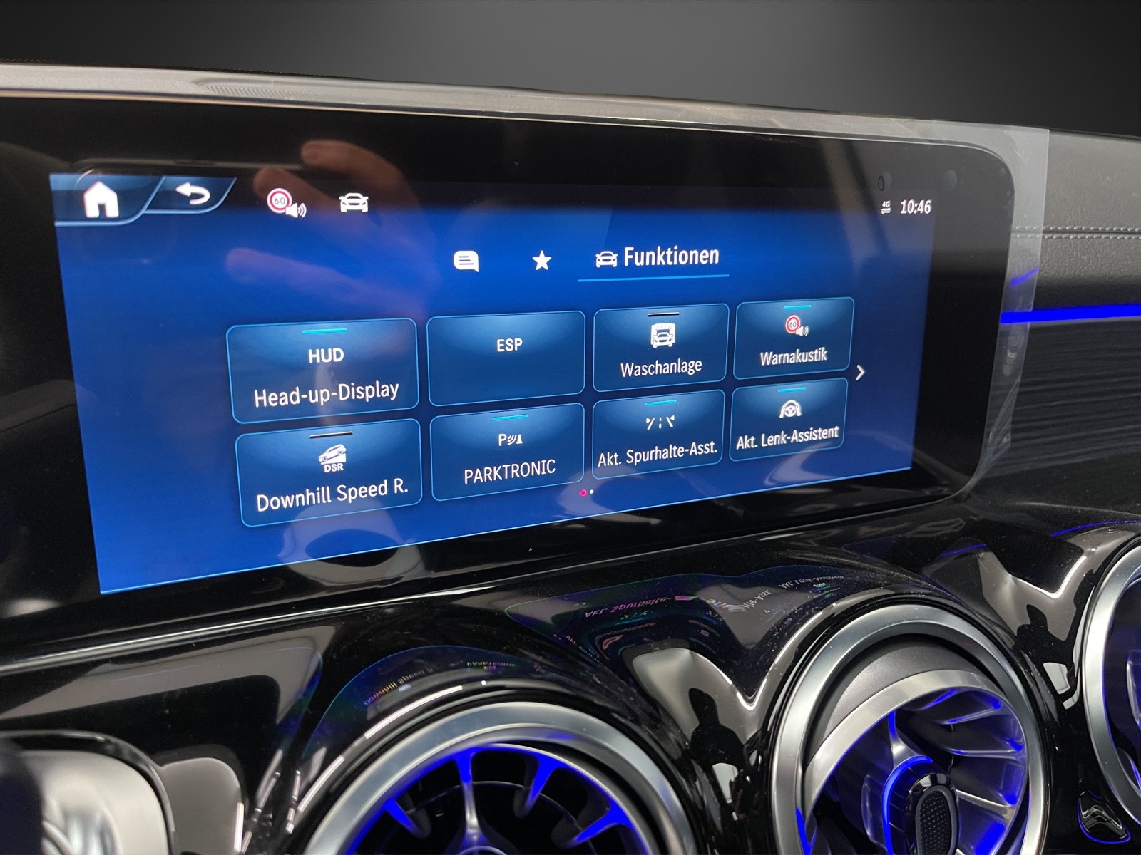 MERCEDES-BENZ GLB 220 d 4M 8G-Tronic-image-13