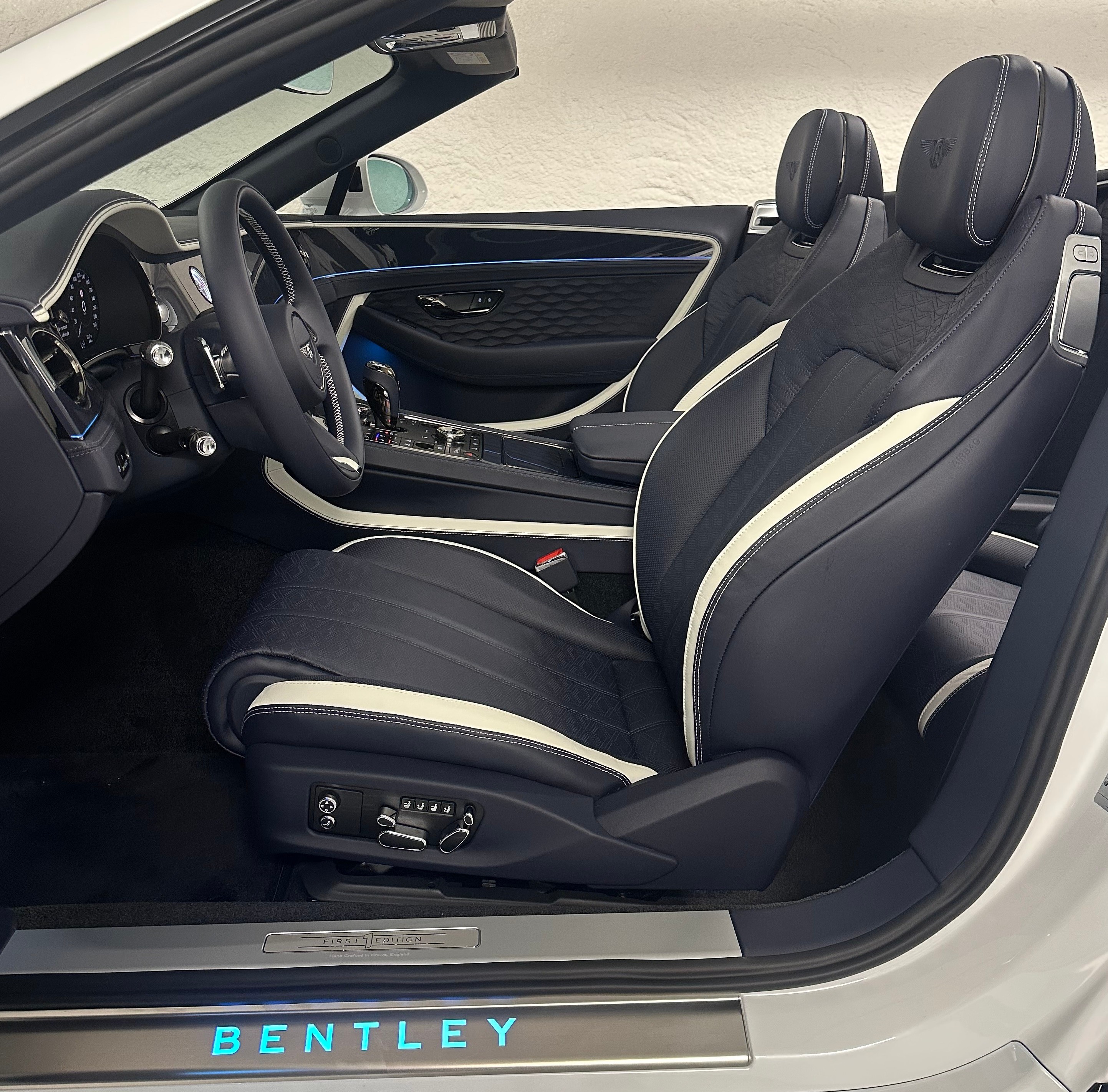 Image BENTLEY CONTINENTAL Continental GTC 4.0 V8 First Edition 782ch