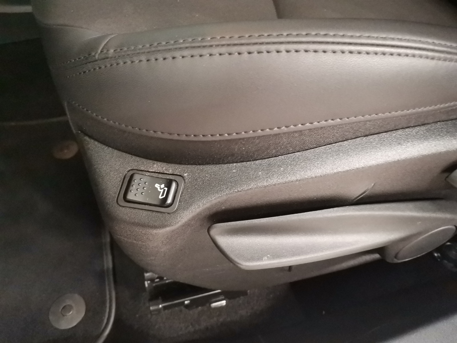 FIAT 500X 1.3 T4 Connect-image-12
