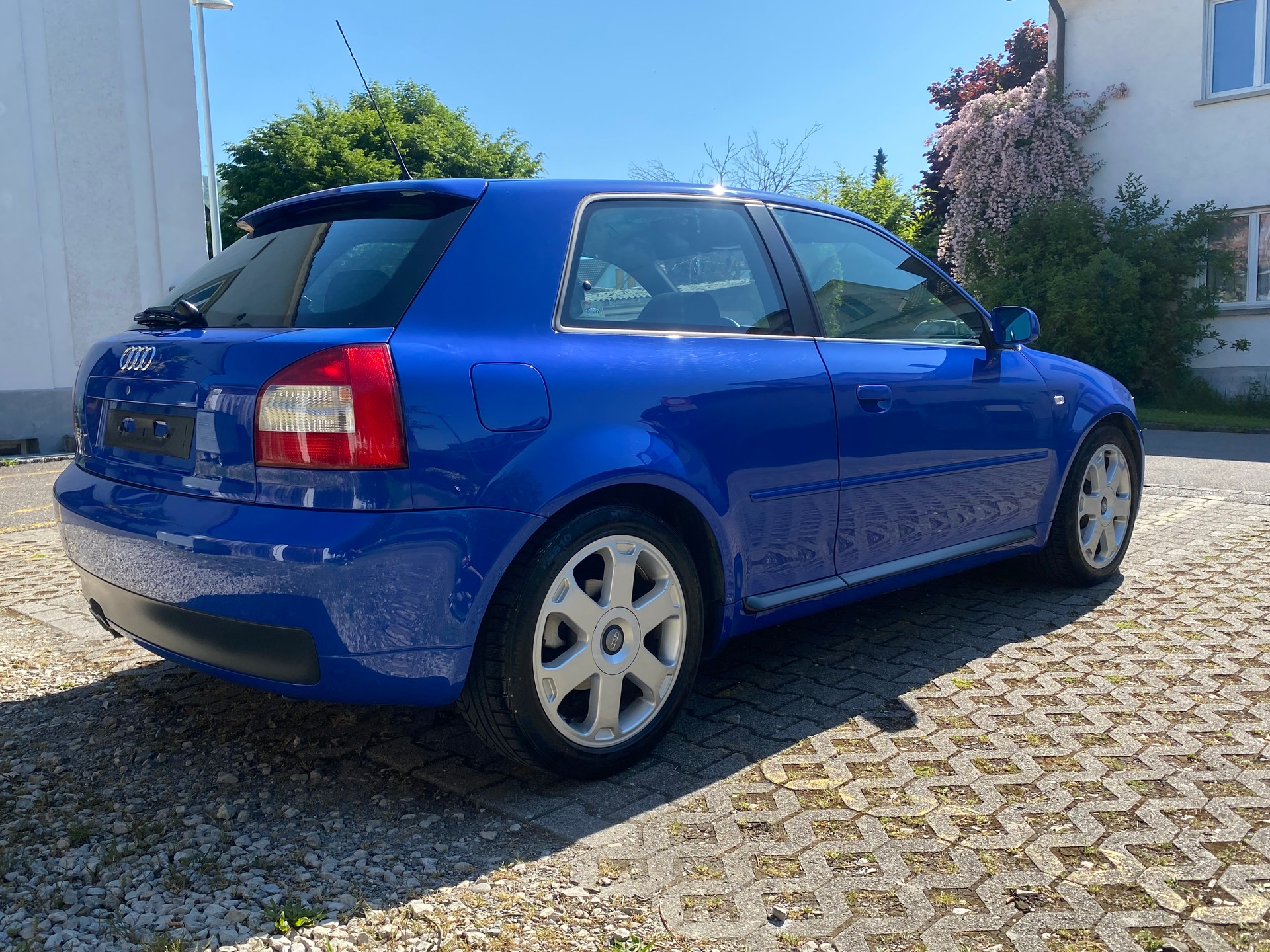 AUDI S3 quattro-image-3