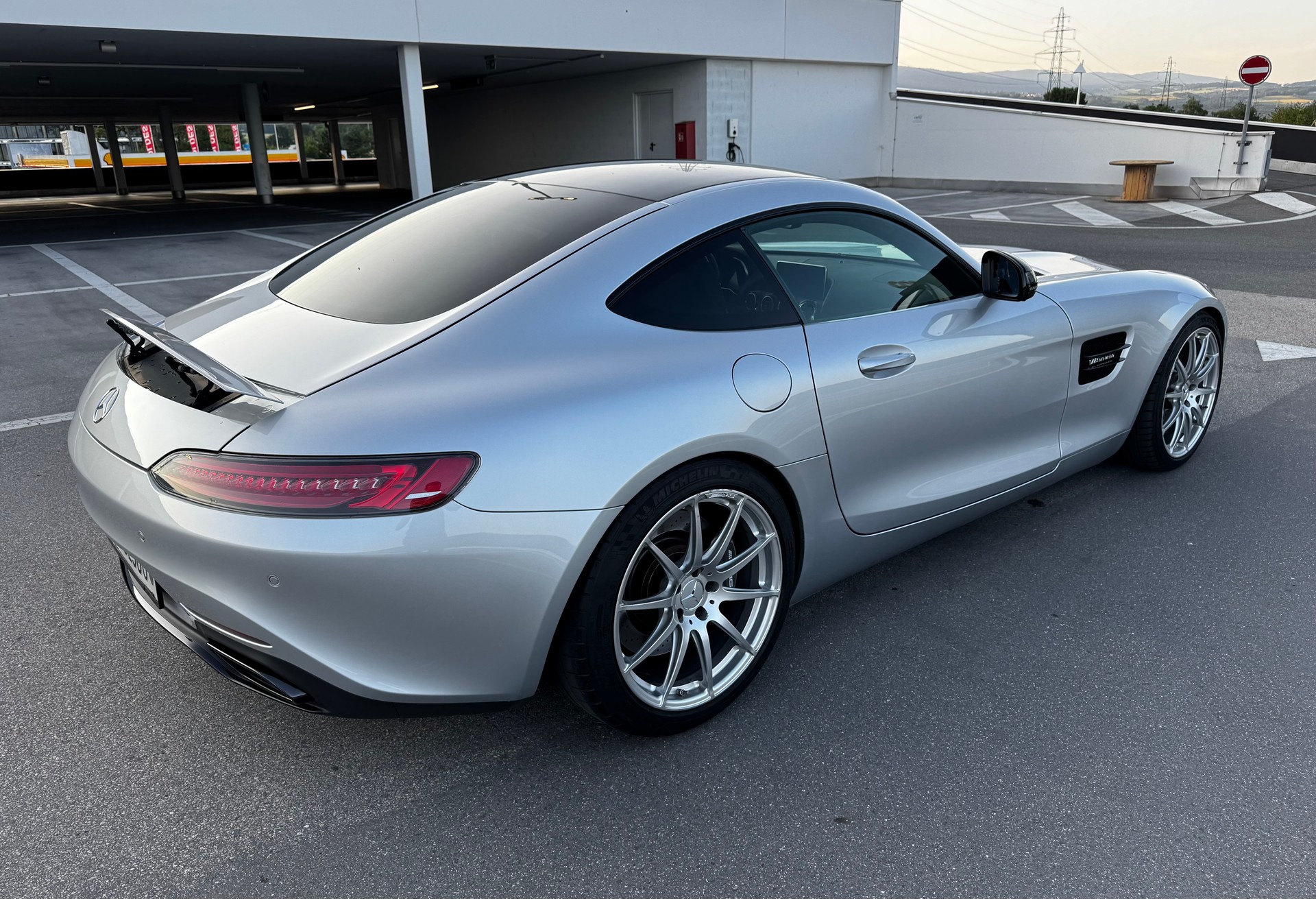 MERCEDES-BENZ AMG GT Speedshift DCT-image-4