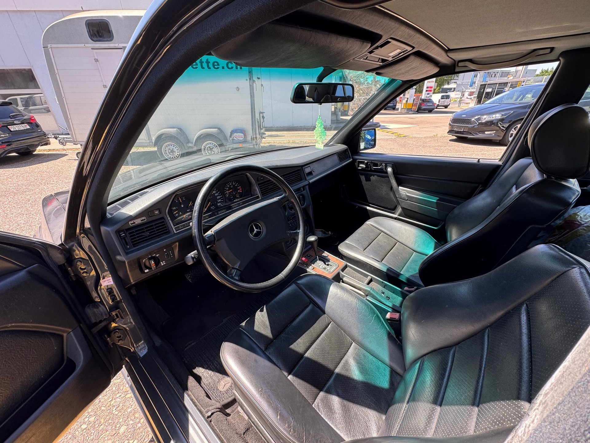 MERCEDES-BENZ Mercedes-Benz 190E 2.5-16-image-5