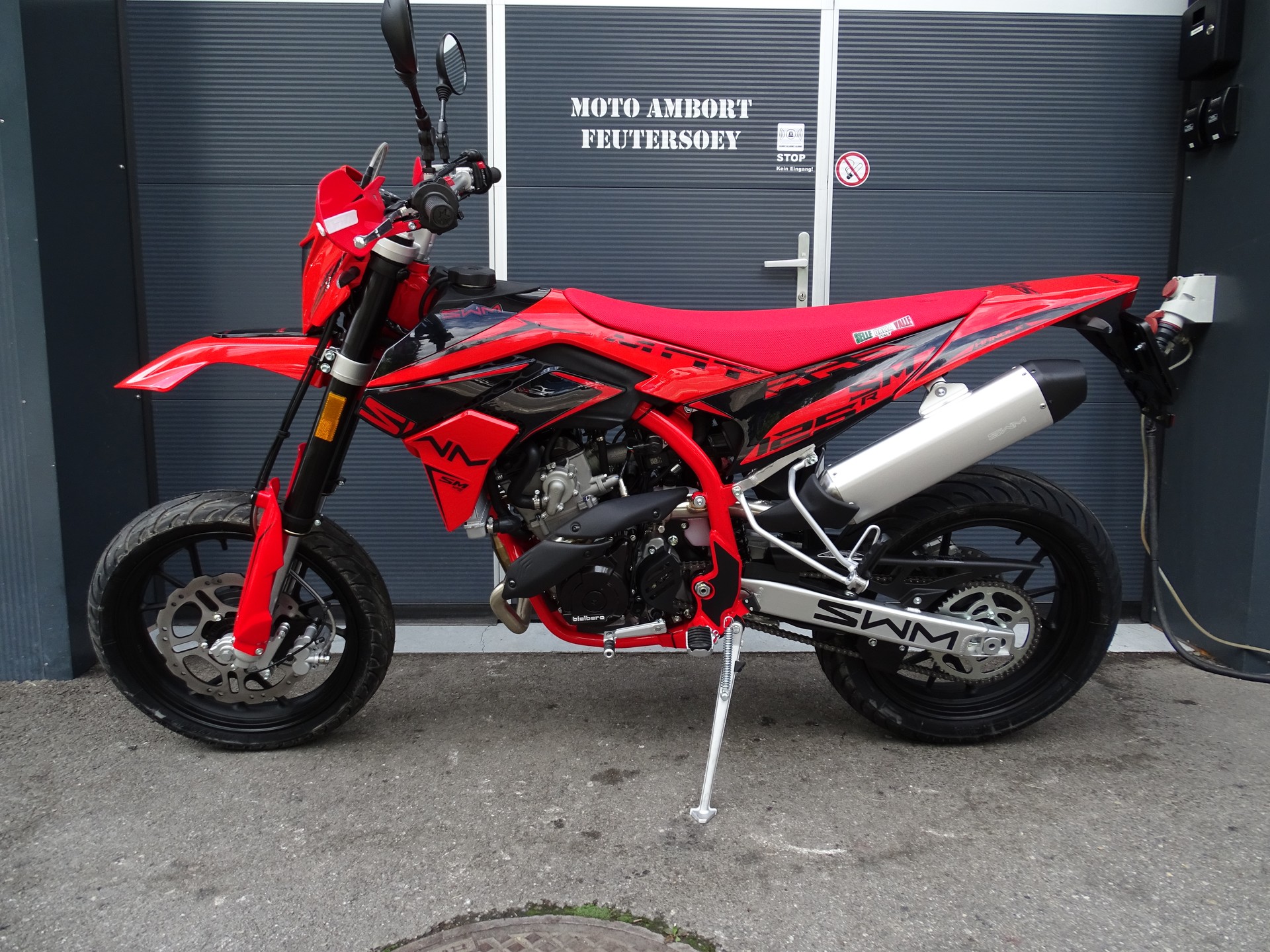 SWM SM 125 R Racing Edition-image-4
