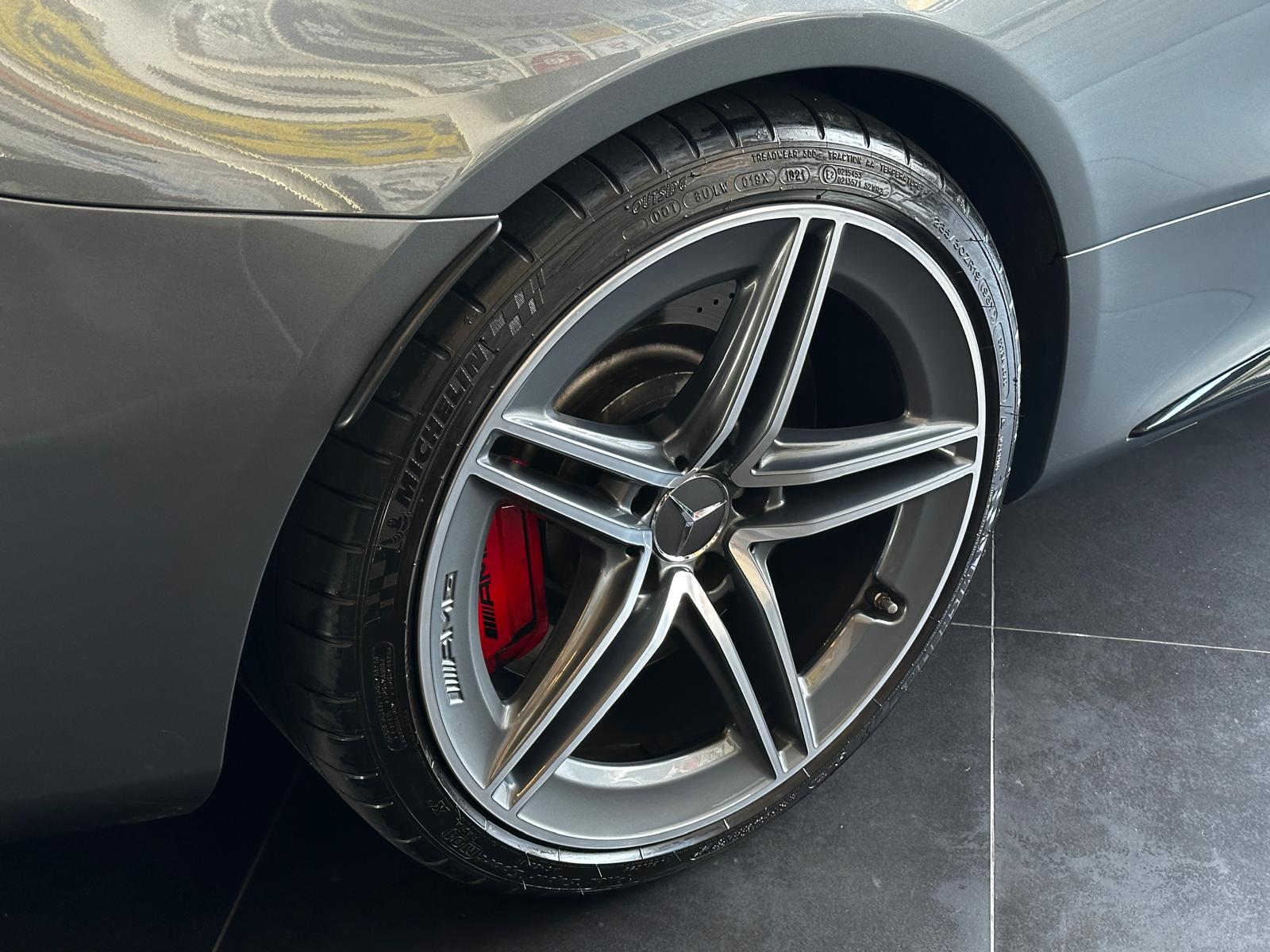 MERCEDES-BENZ C 63 S AMG-image-12