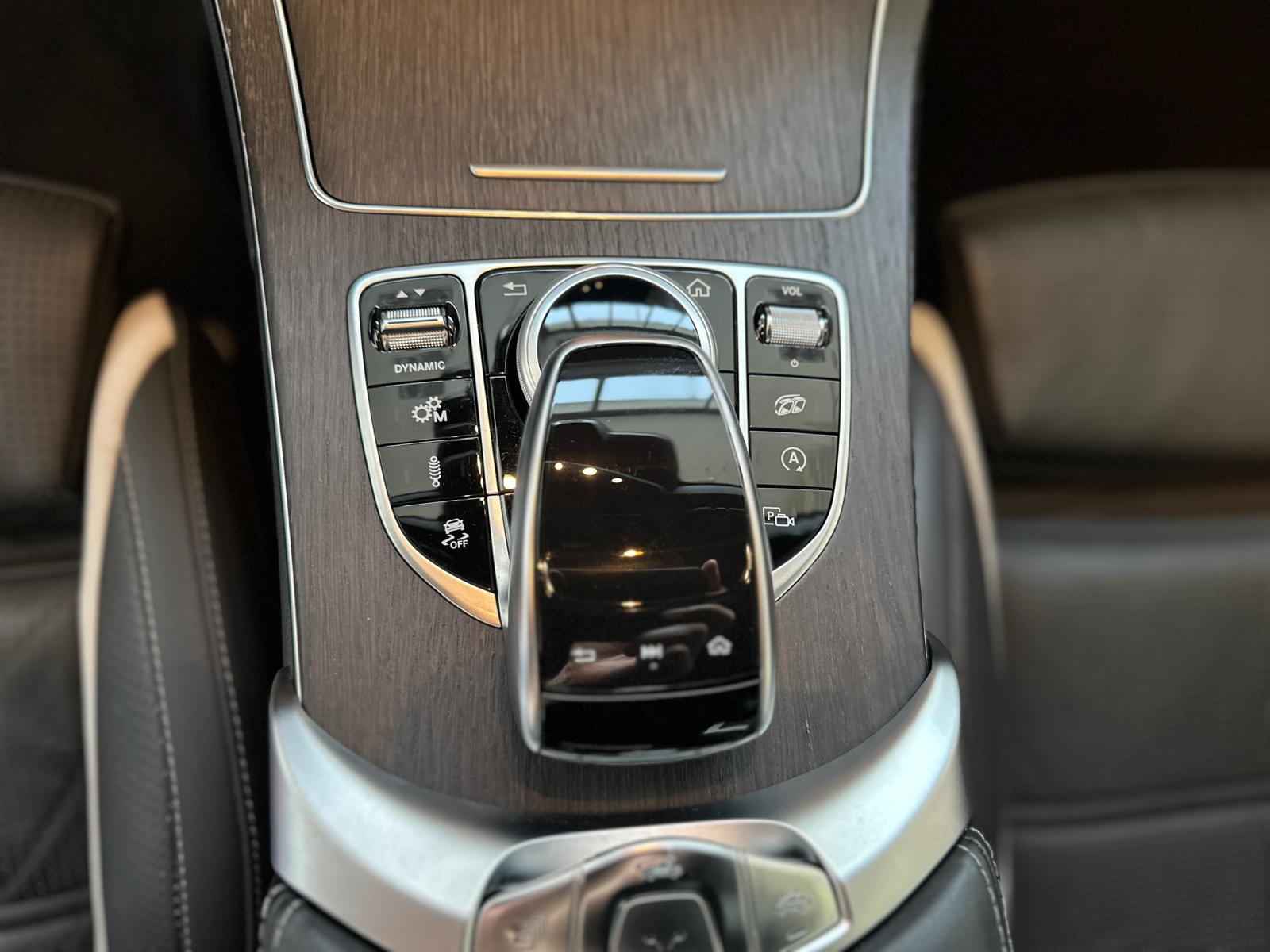 MERCEDES-BENZ C 63 S AMG-image-20