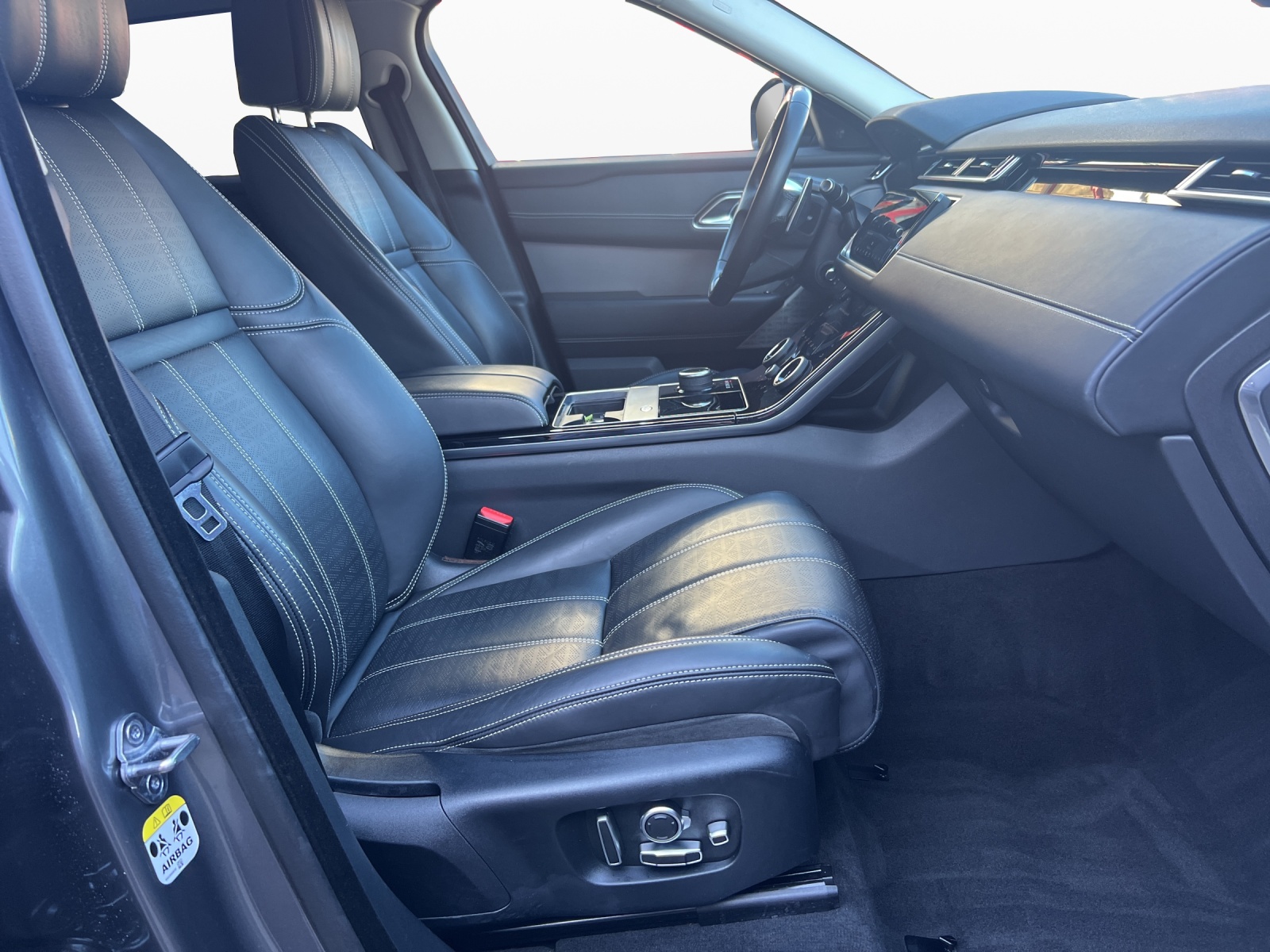 LAND ROVER Range Rover Velar R-Dynamic P 380 HSE Automatic-image-14