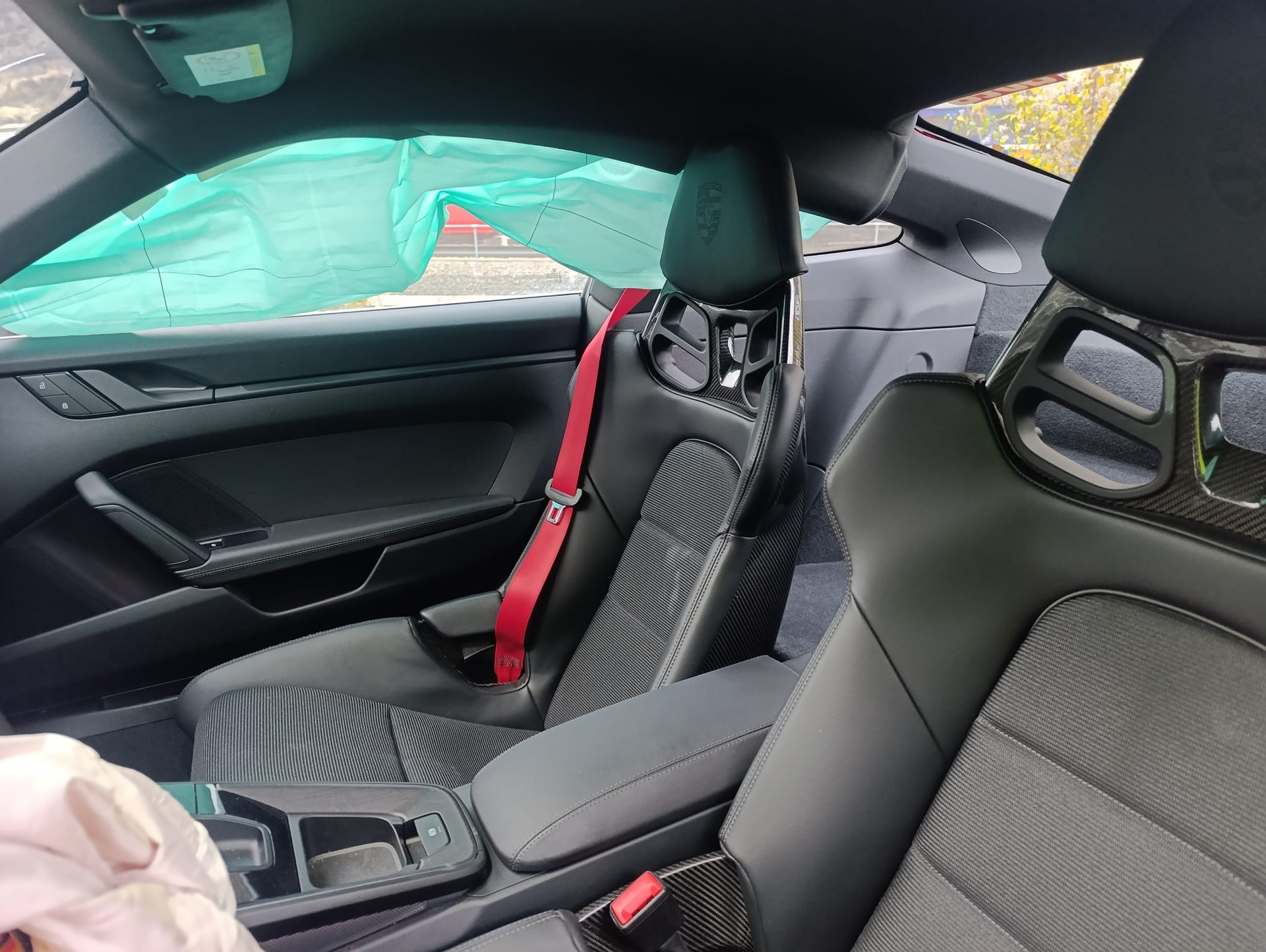 PORSCHE 911 GT3 Touring PDK-image-11