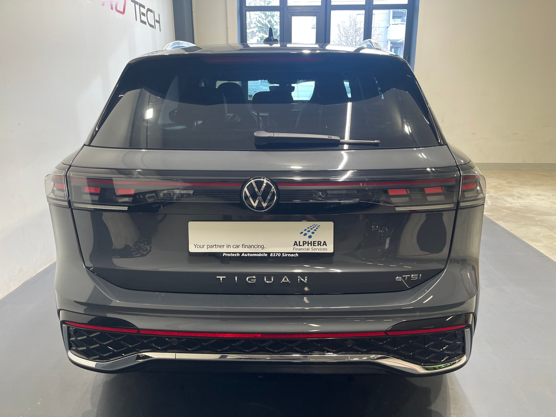 VW Tiguan 1.5 TSI evo2 mHEV R-Line DSG-image-7