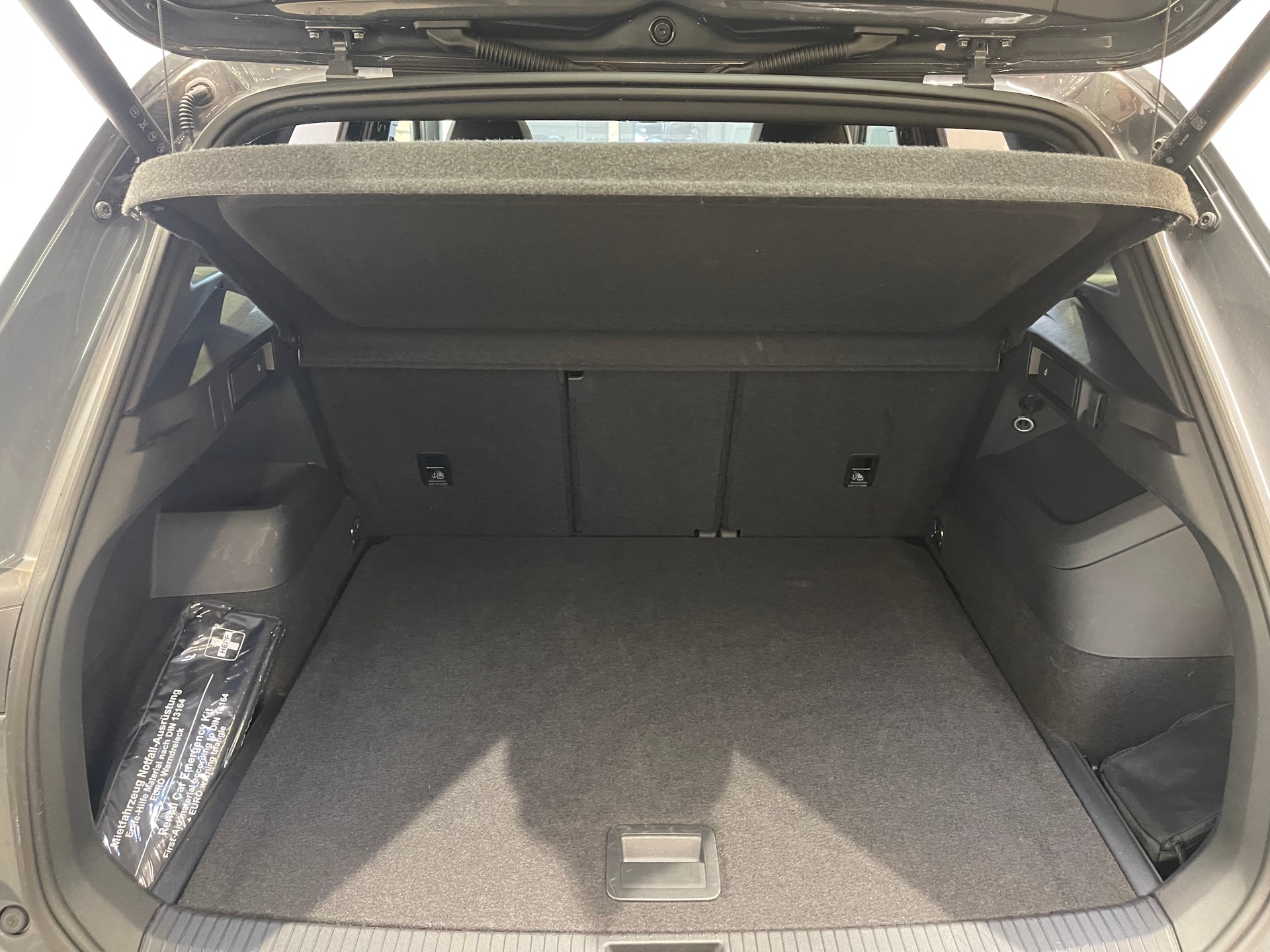 VW Tiguan 1.5 TSI evo2 mHEV R-Line DSG-image-13