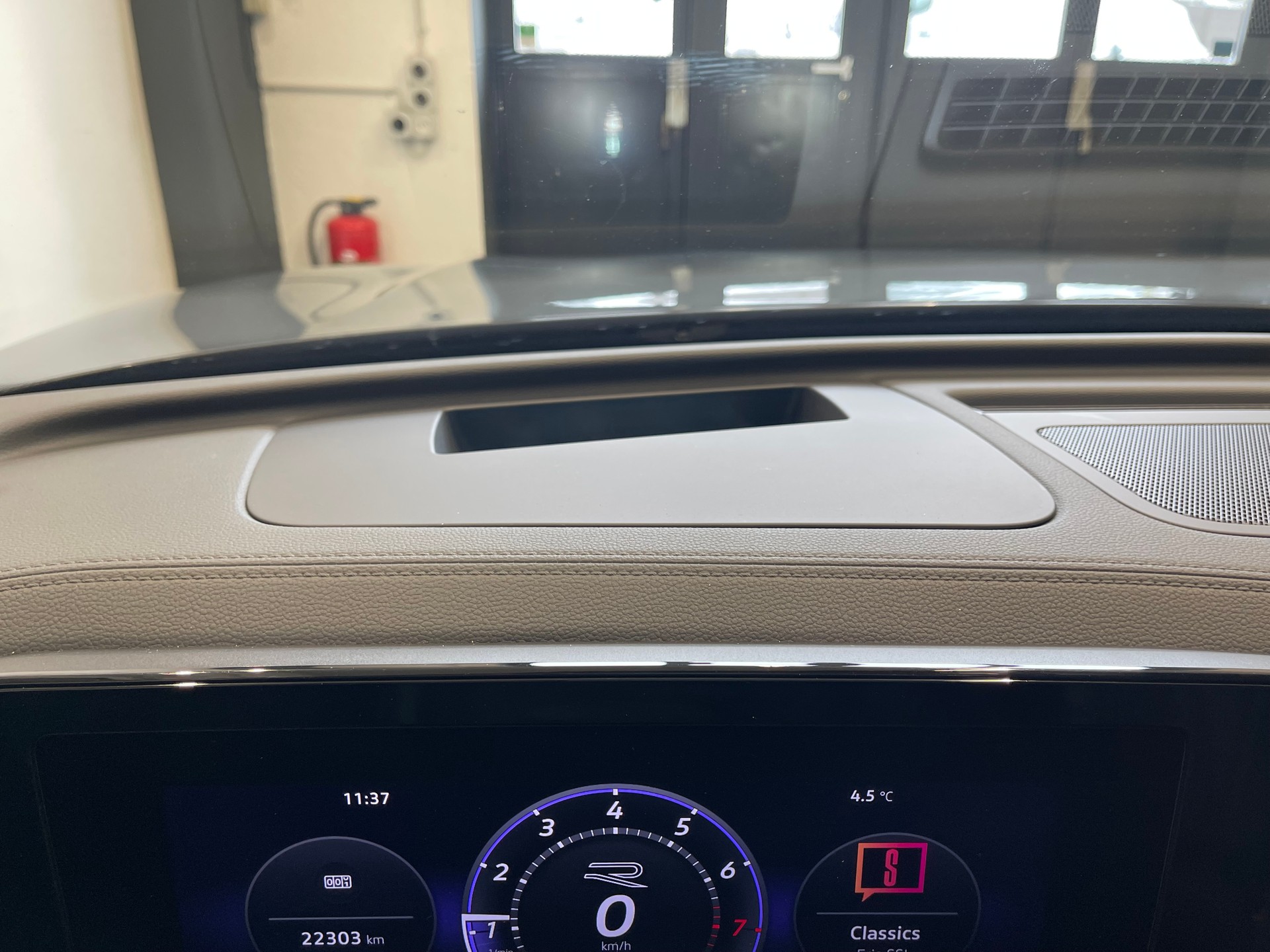 VW Tiguan 1.5 TSI evo2 mHEV R-Line DSG-image-16