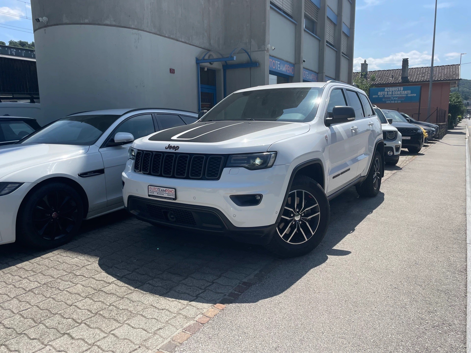 JEEP Grand Cherokee 3.0 CRD Trailhawk Automatic-image-0