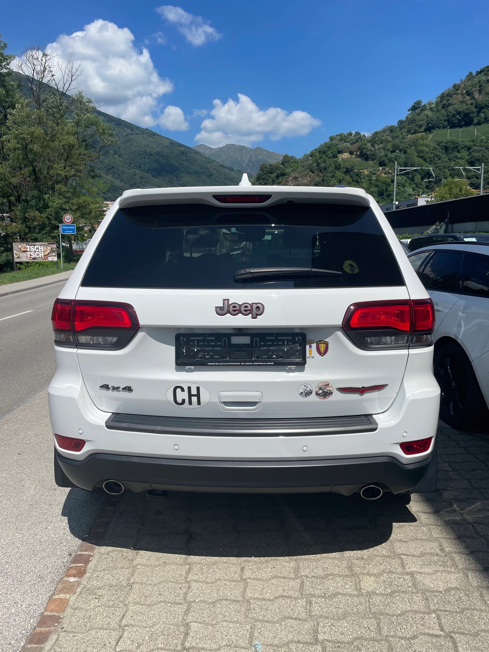 JEEP Grand Cherokee 3.0 CRD Trailhawk Automatic-image-6