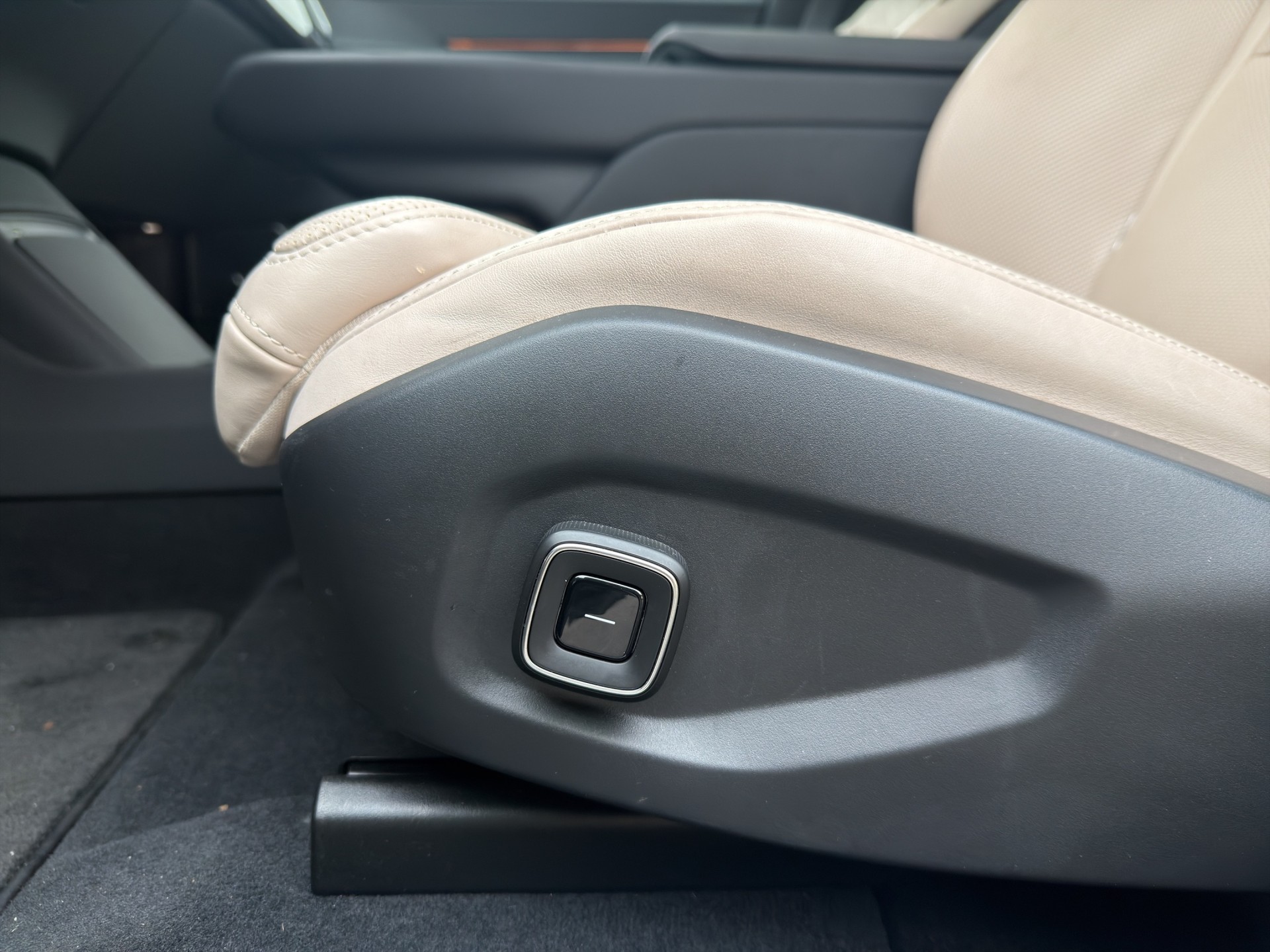 POLESTAR 3 Long Range Dual Motor Nappa-image-24