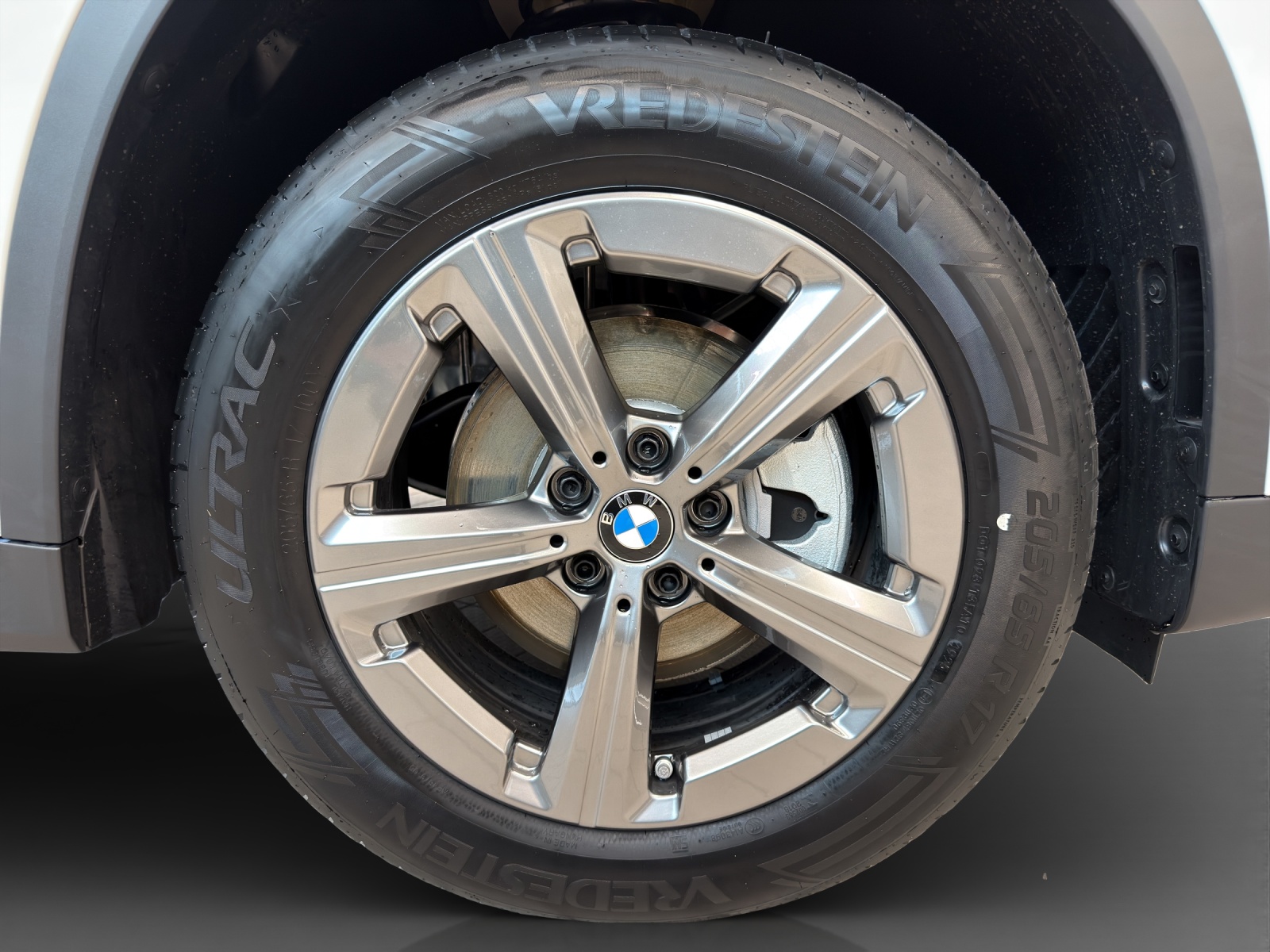 BMW X1 sDrive 18i-image-8
