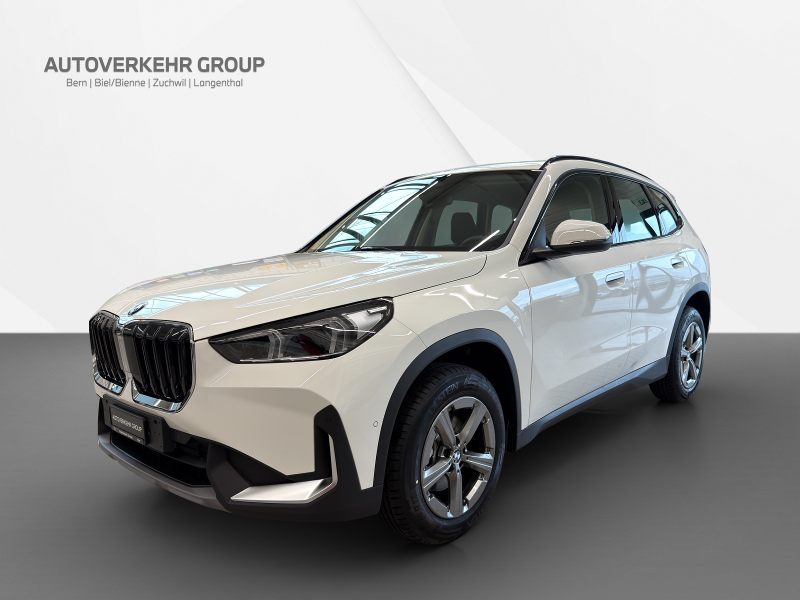 BMW X1 sDrive 18i-image-0