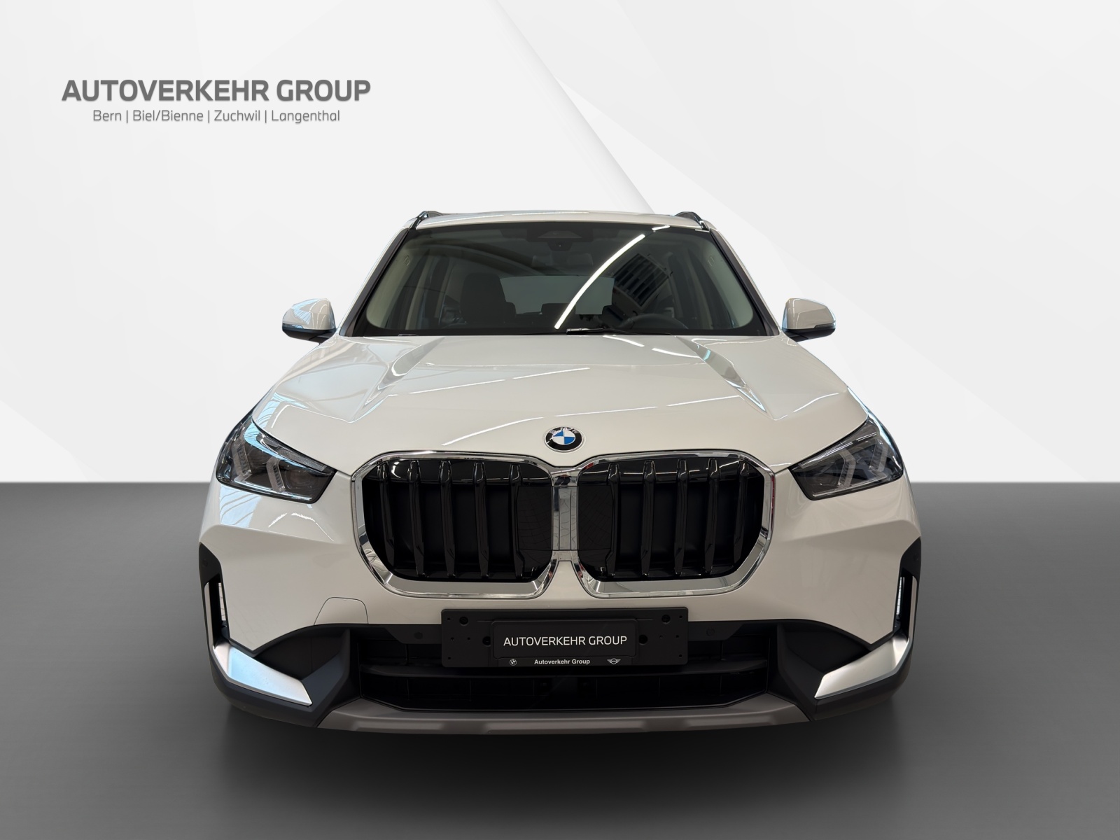 BMW X1 sDrive 18i-image-1