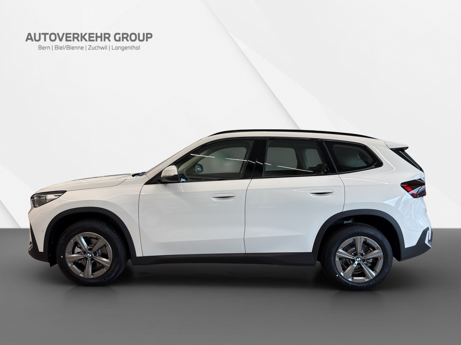 BMW X1 sDrive 18i-image-2