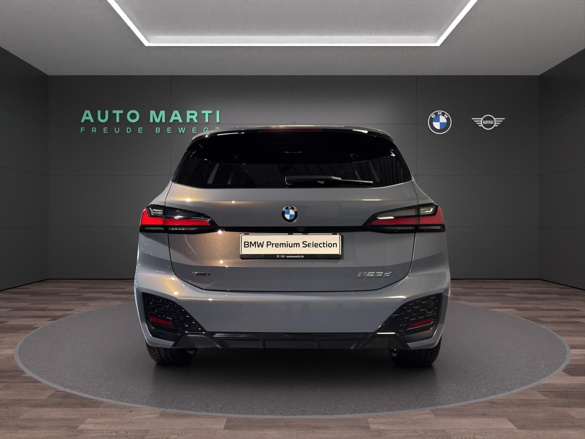 BMW 223d xDrive Active Tourer M Sport-showroom-element-2