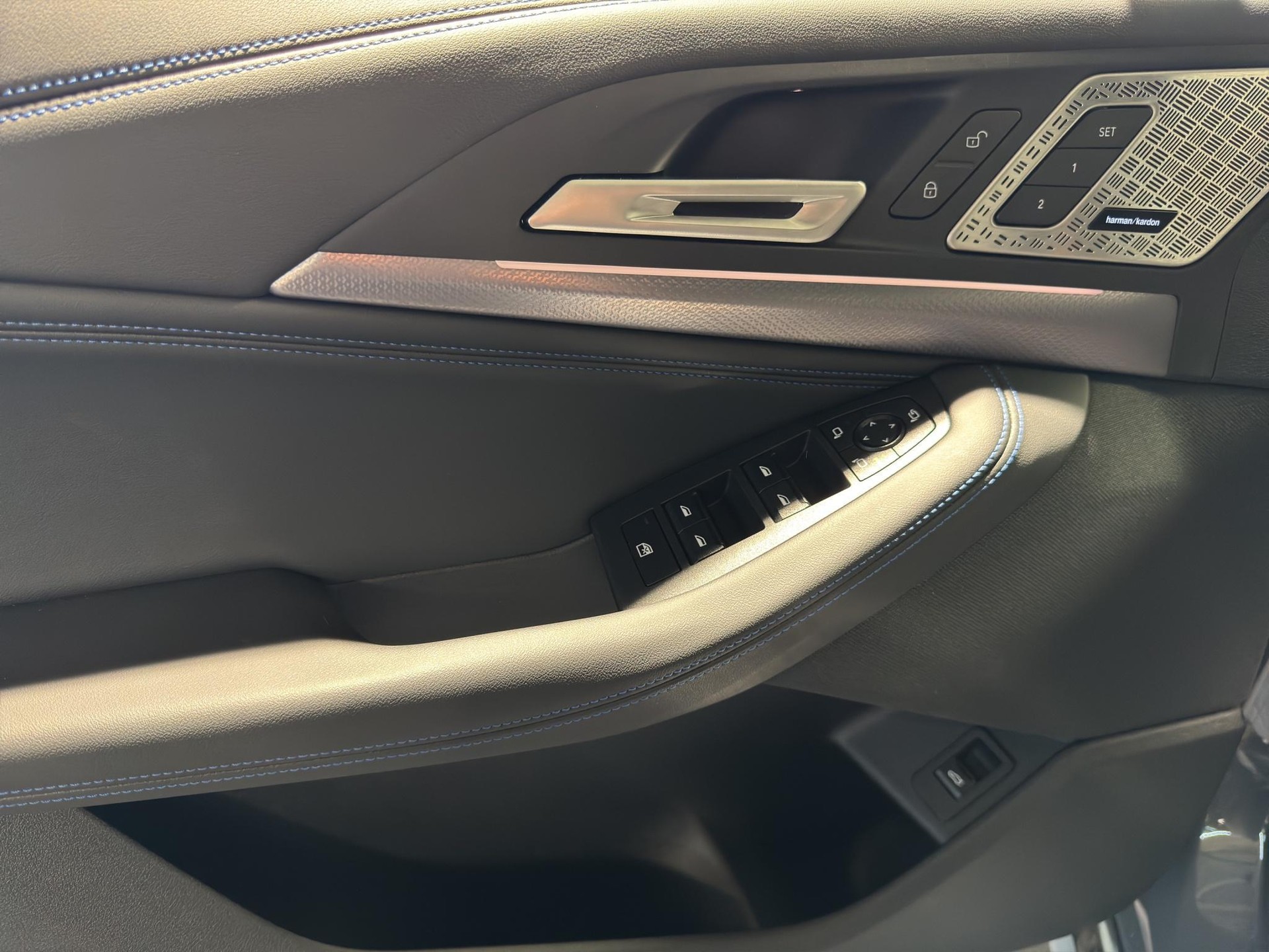 BMW 223d xDrive Active Tourer M Sport-image-11