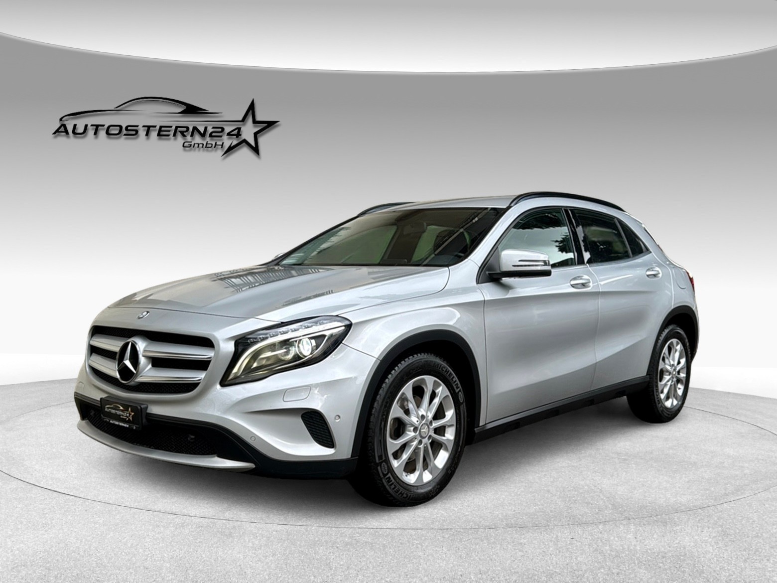 MERCEDES-BENZ GLA 200 CDI Style 4Matic 7G-DCT