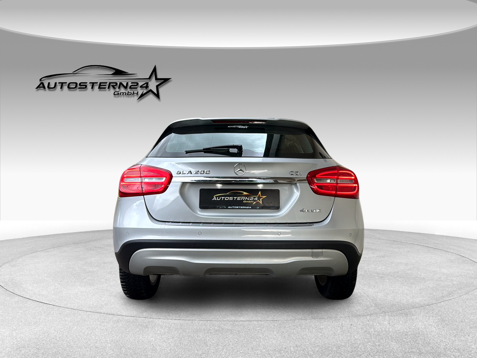 MERCEDES-BENZ GLA 200 CDI Style 4Matic 7G-DCT-image-3