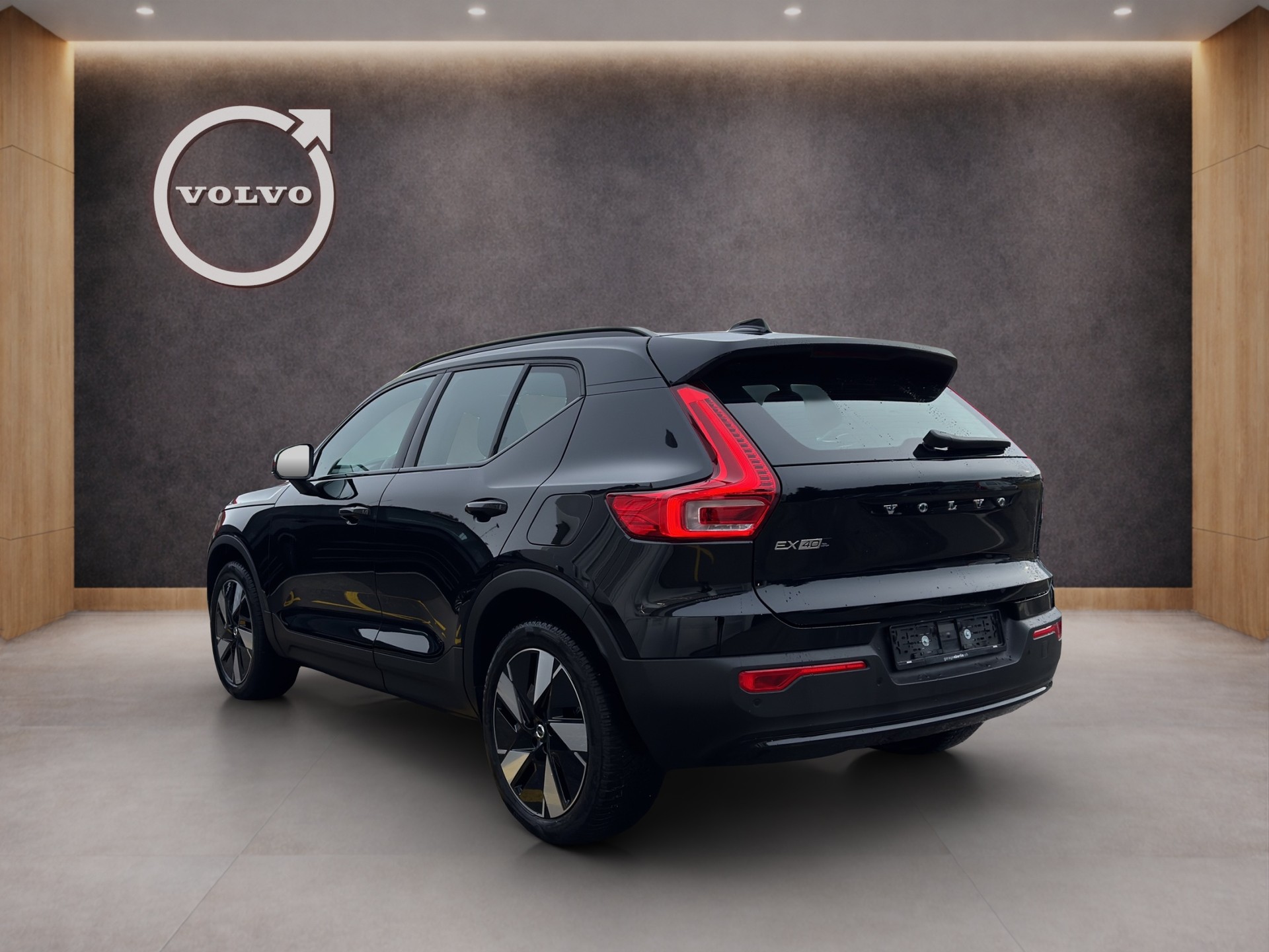 VOLVO EX40 Twin Plus AWD-image-3