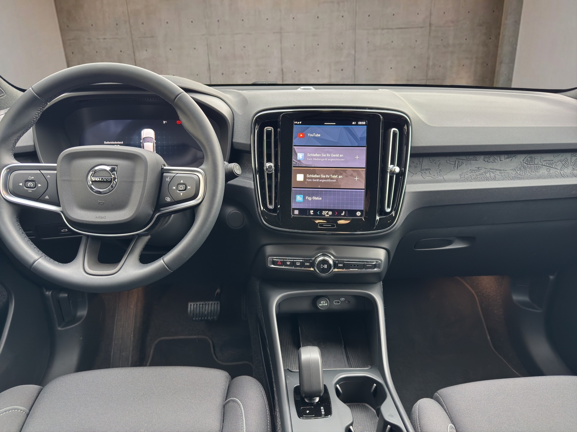 VOLVO EX40 Twin Plus AWD-image-9