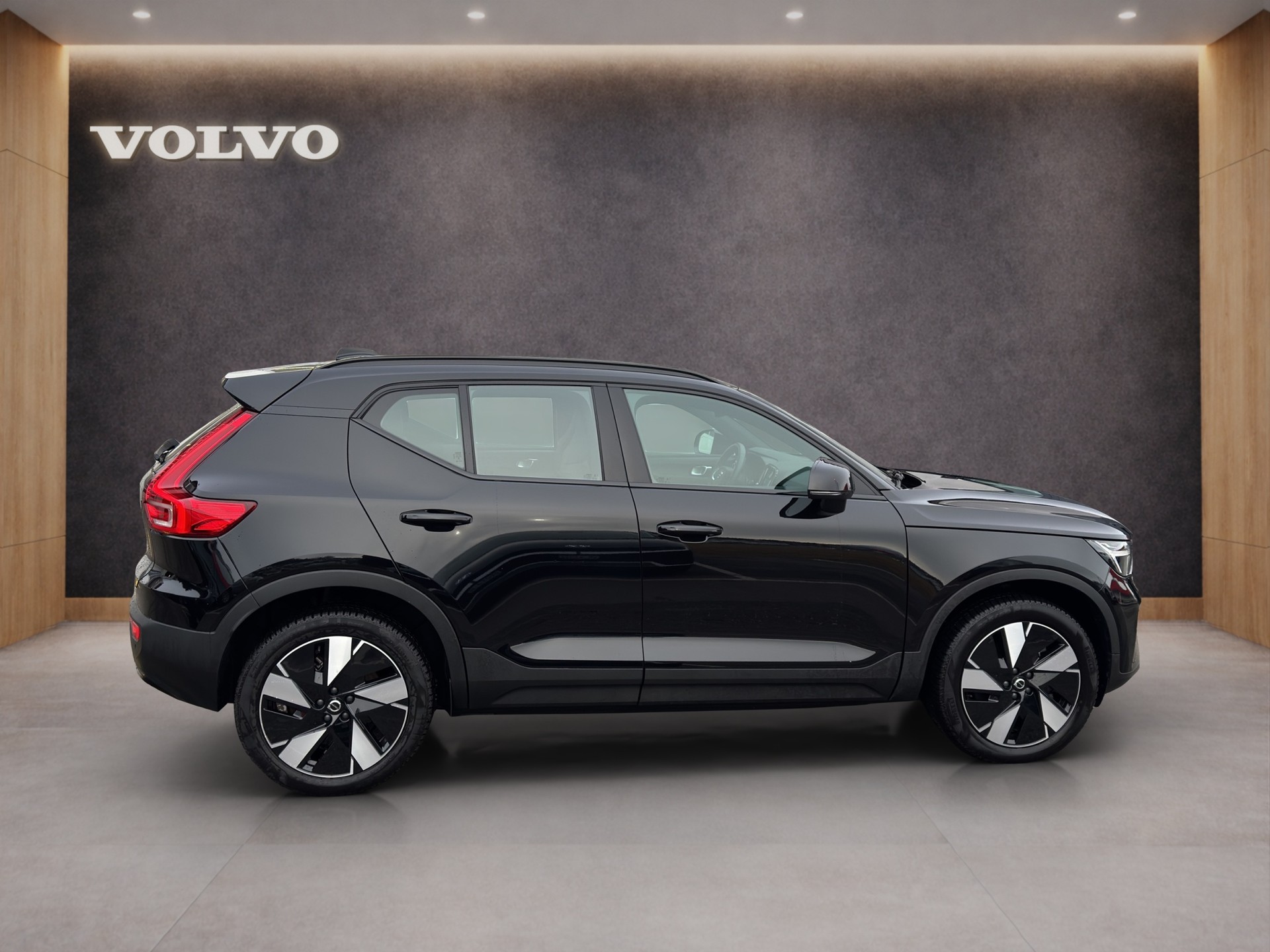 VOLVO EX40 Twin Plus AWD-image-5