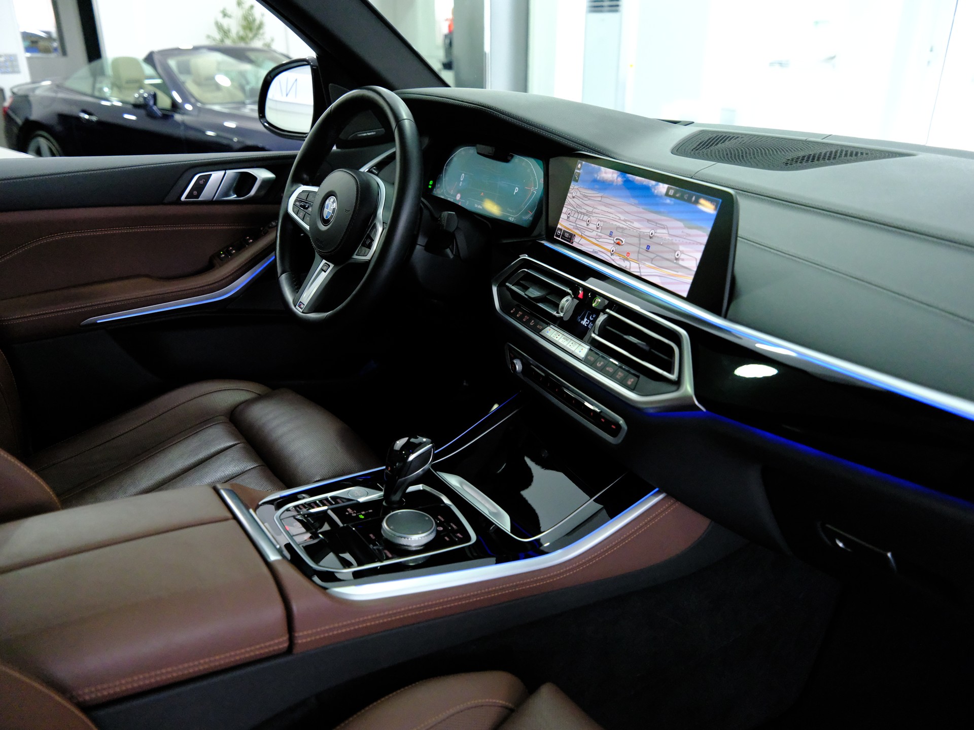 BMW X5 xDrive 48V 30d M Sport Steptronic-image-13