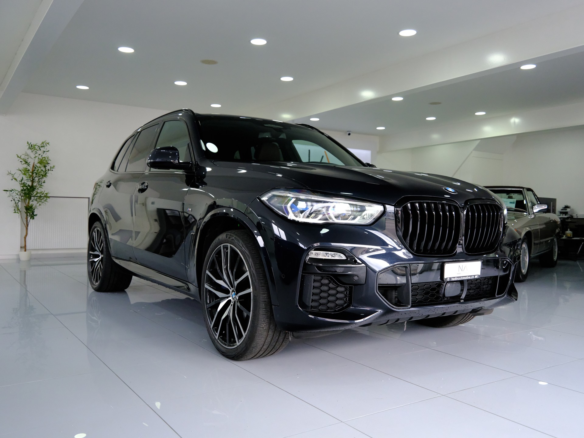 BMW X5 xDrive 48V 30d M Sport Steptronic-image-1