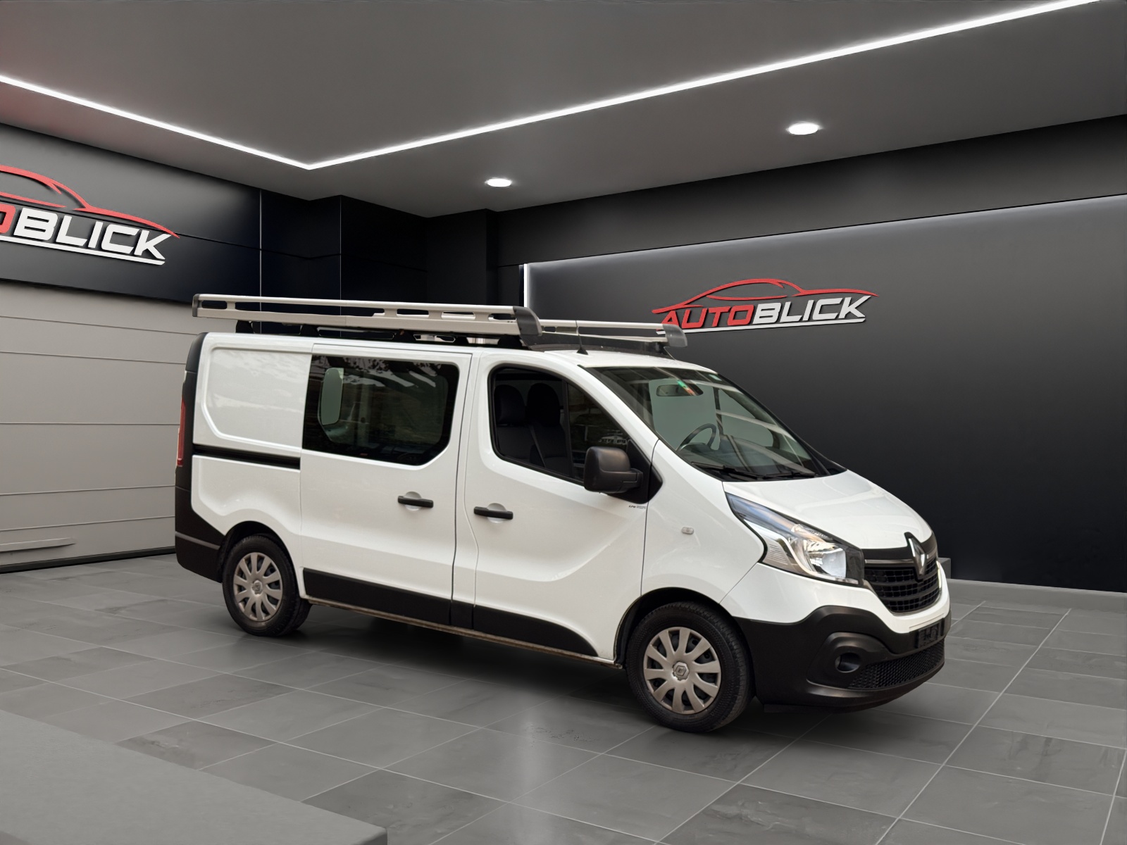 RENAULT Trafic 2.0 Diesel Automat - 170PS EDC 3.0t Business L1H1 A-showroom-element-2