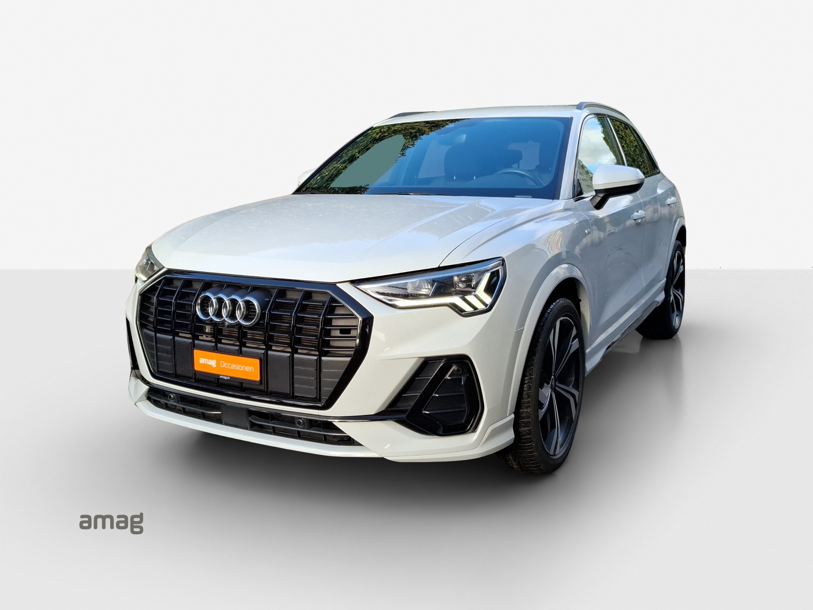 AUDI Q3 35 TFSI S line Attraction S-tronic