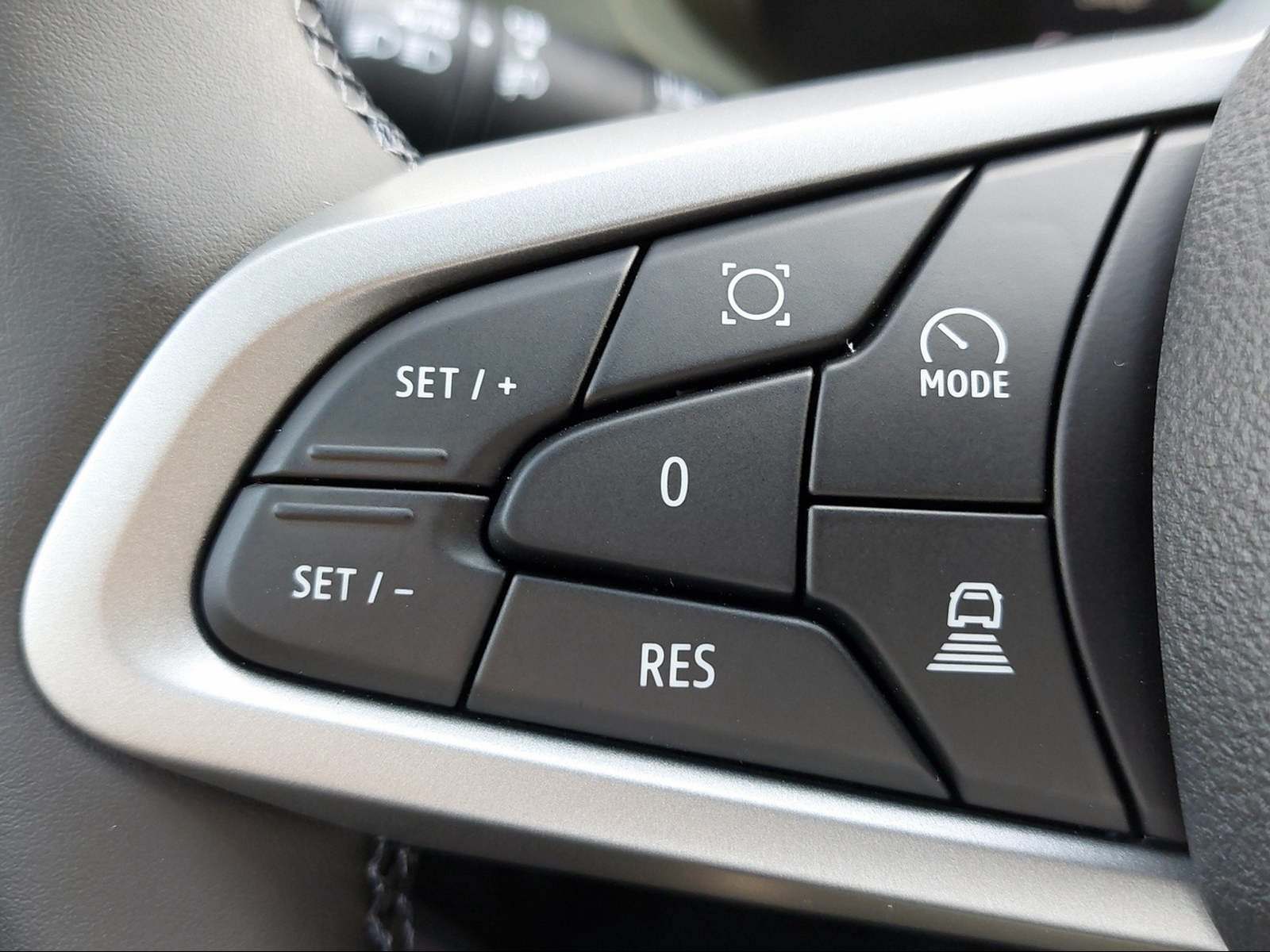 DACIA Duster 1.8 Hybrid Extreme-image-13