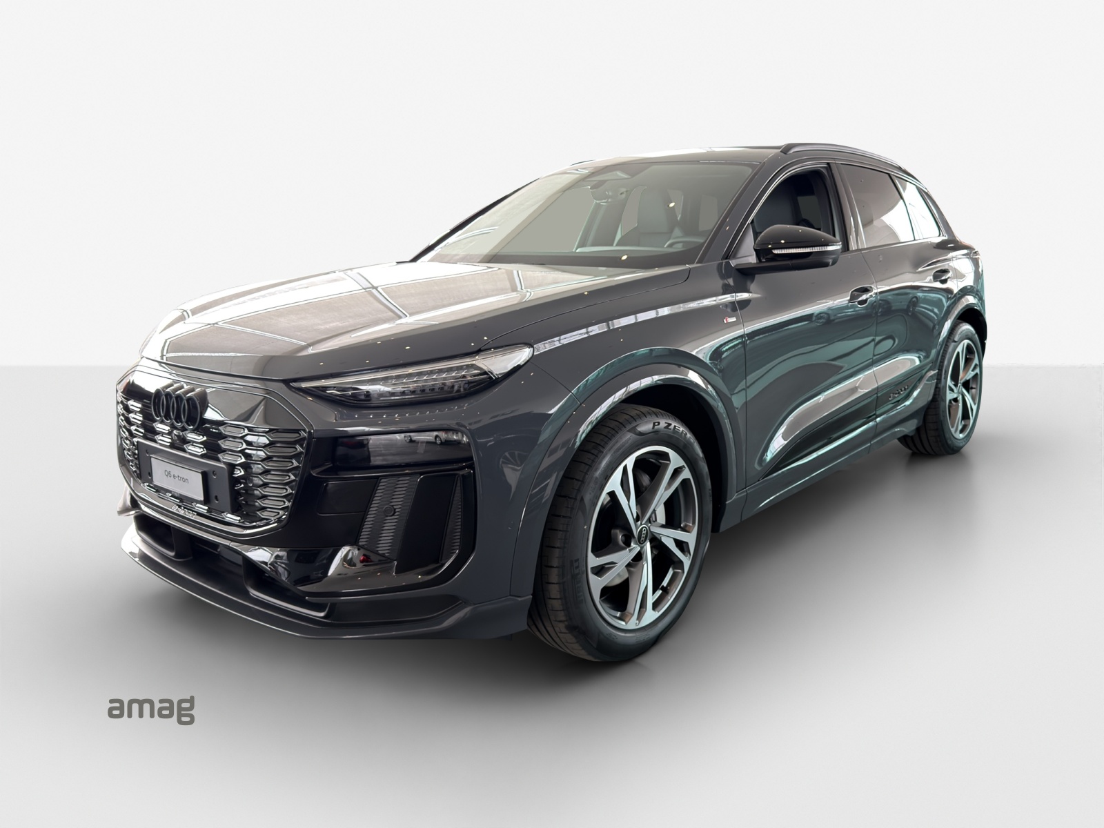 AUDI Q6 e-tron quattro-image-0
