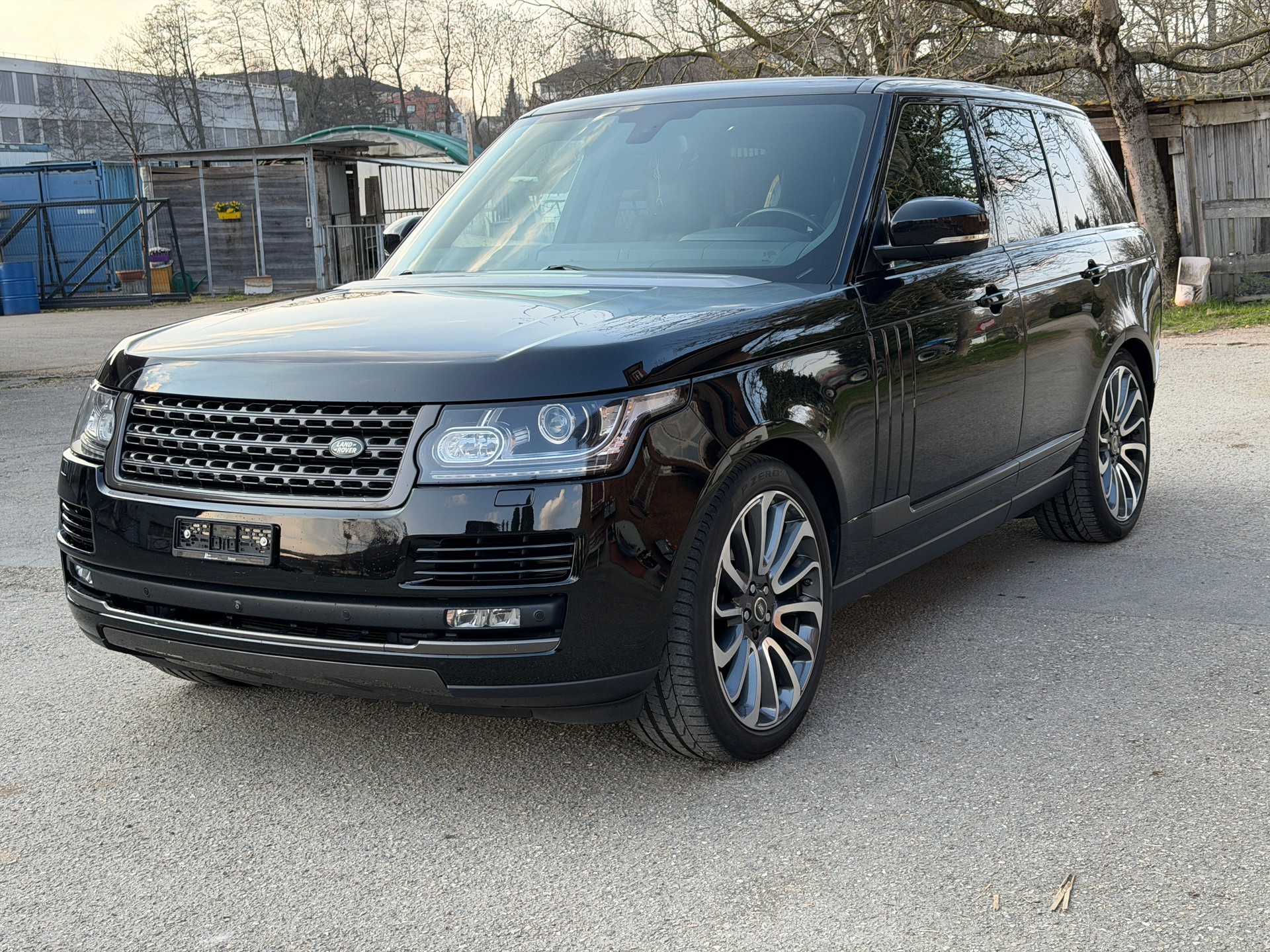 LAND ROVER Range Rover 3.0 TDV6 HSE Automatic-image-1