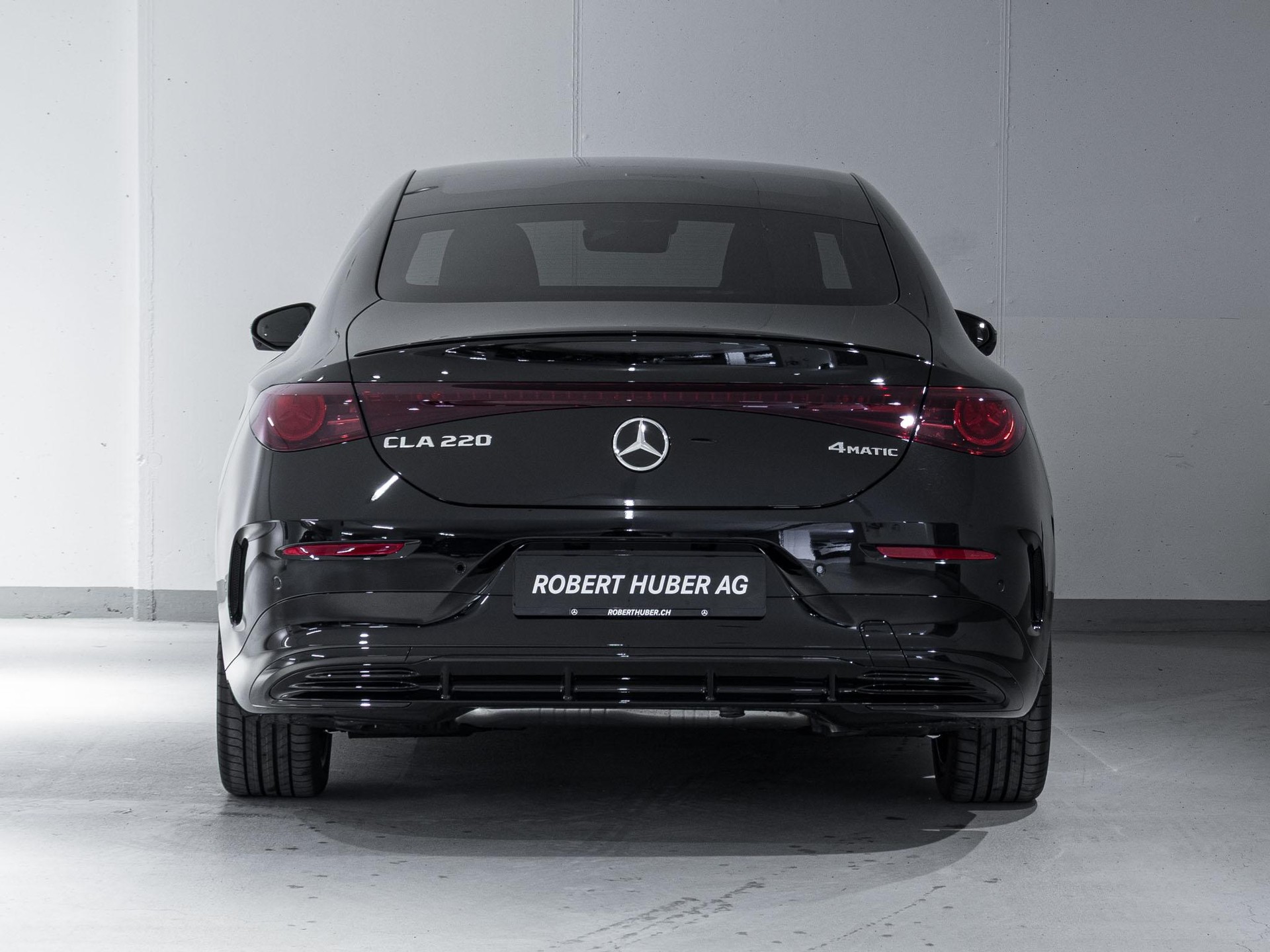 MERCEDES-BENZ CLA 220 4MATIC-image-5