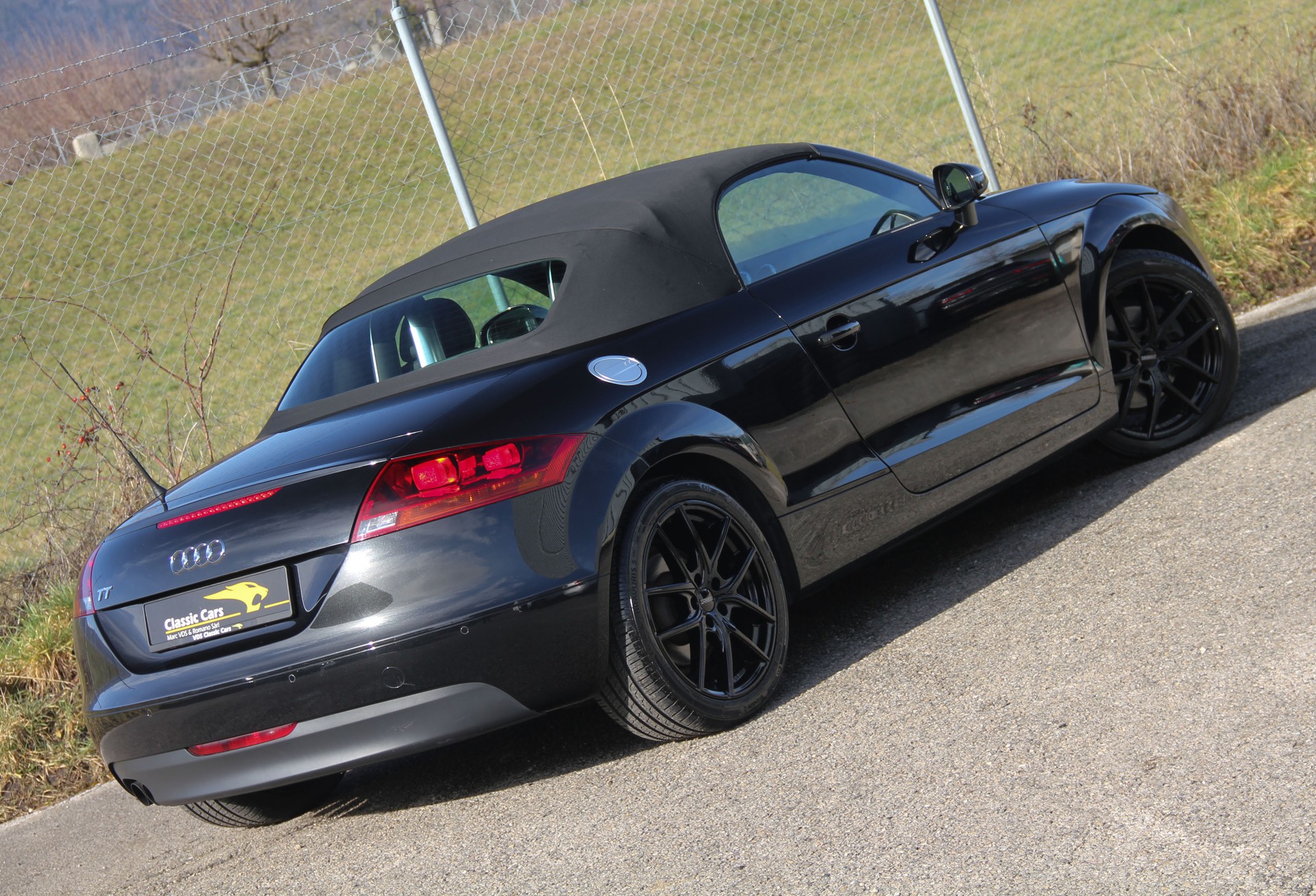 AUDI TT Roadster 2.0 TFSI 🇩🇪 ⭐⭐⭐⭐⭐-image-1